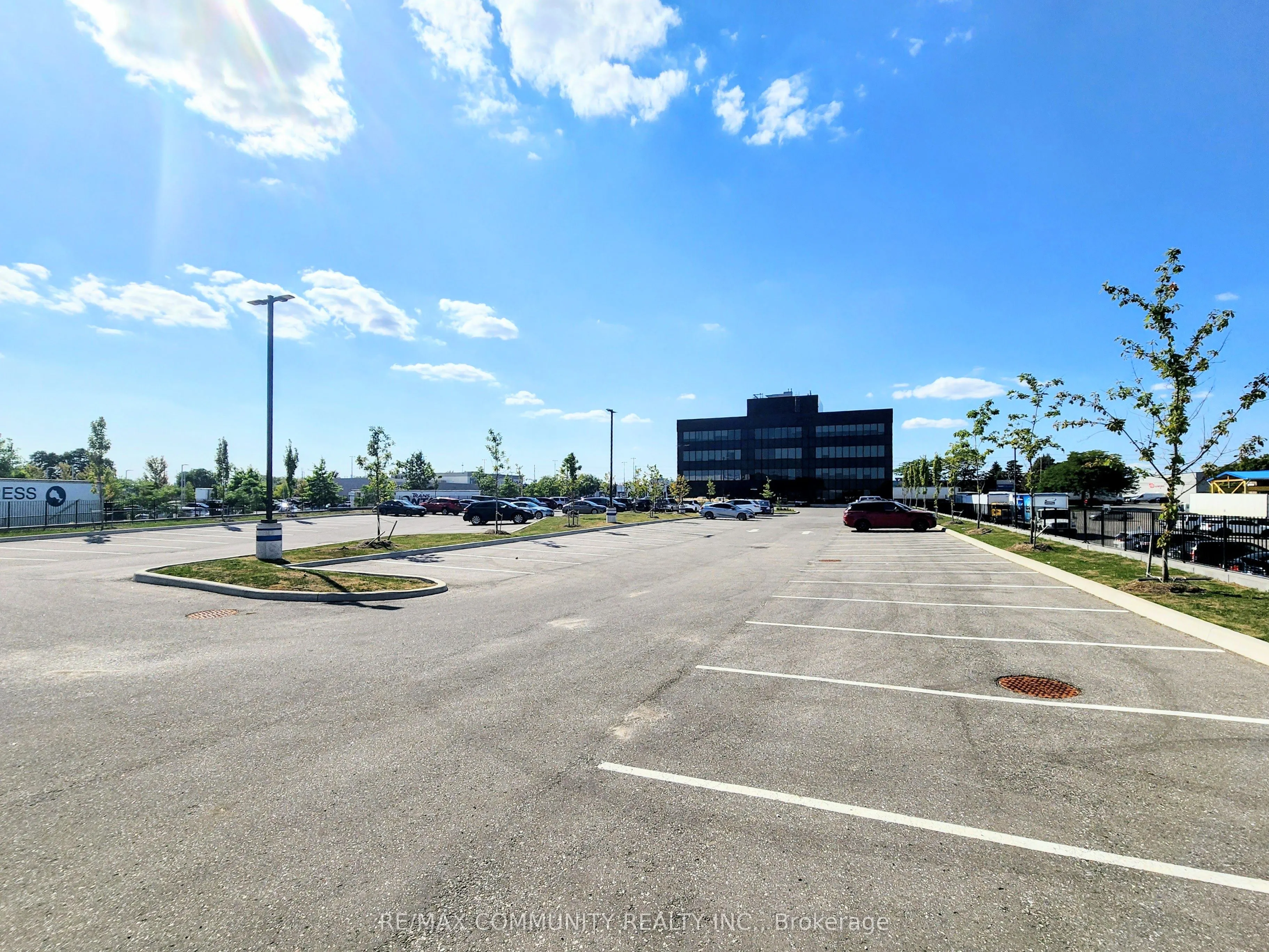 2225 Markham Road, #401