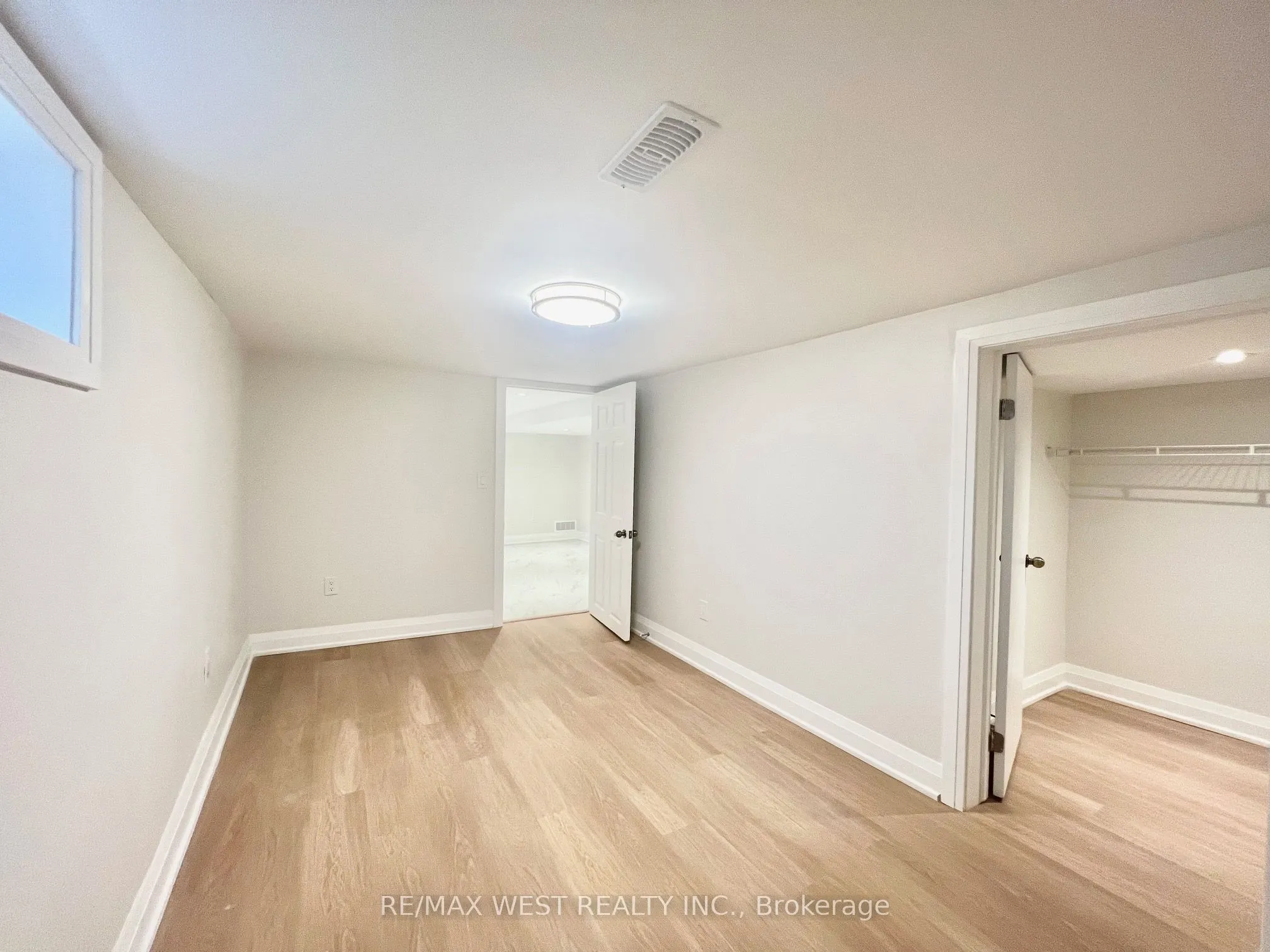 4 Sutherland Avenue, #BSMT
