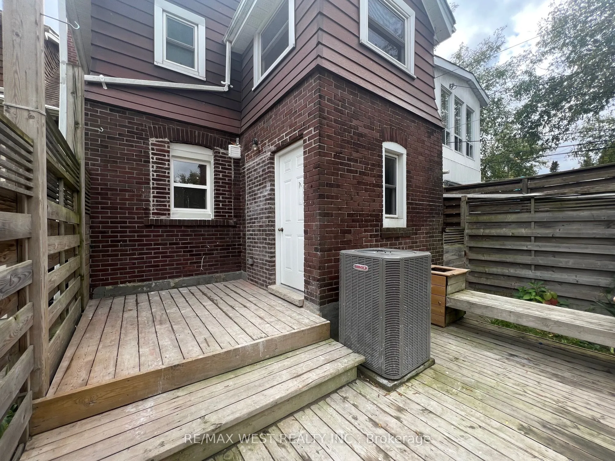 4 Sutherland Avenue, #BSMT