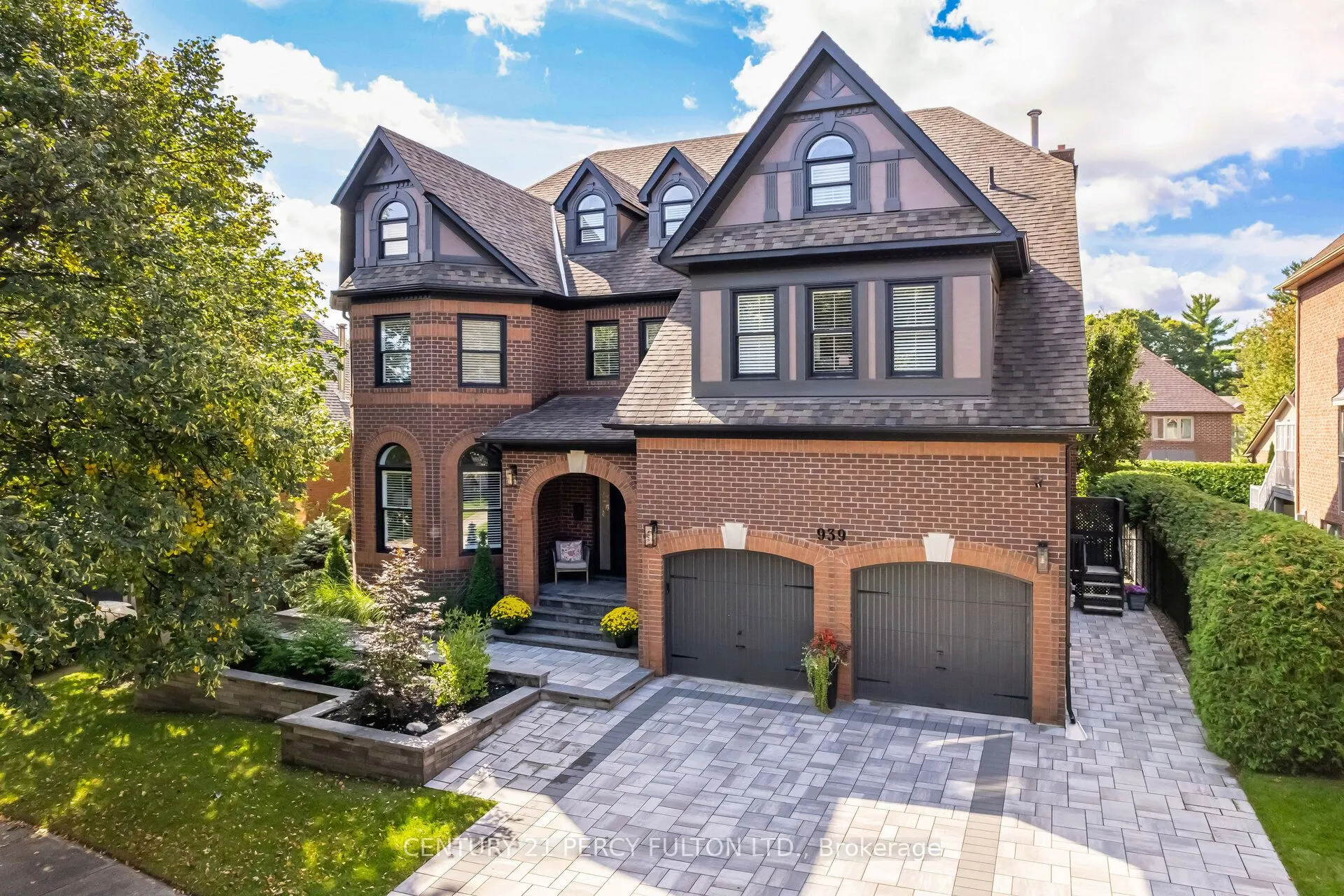 939 Duncannon Drive