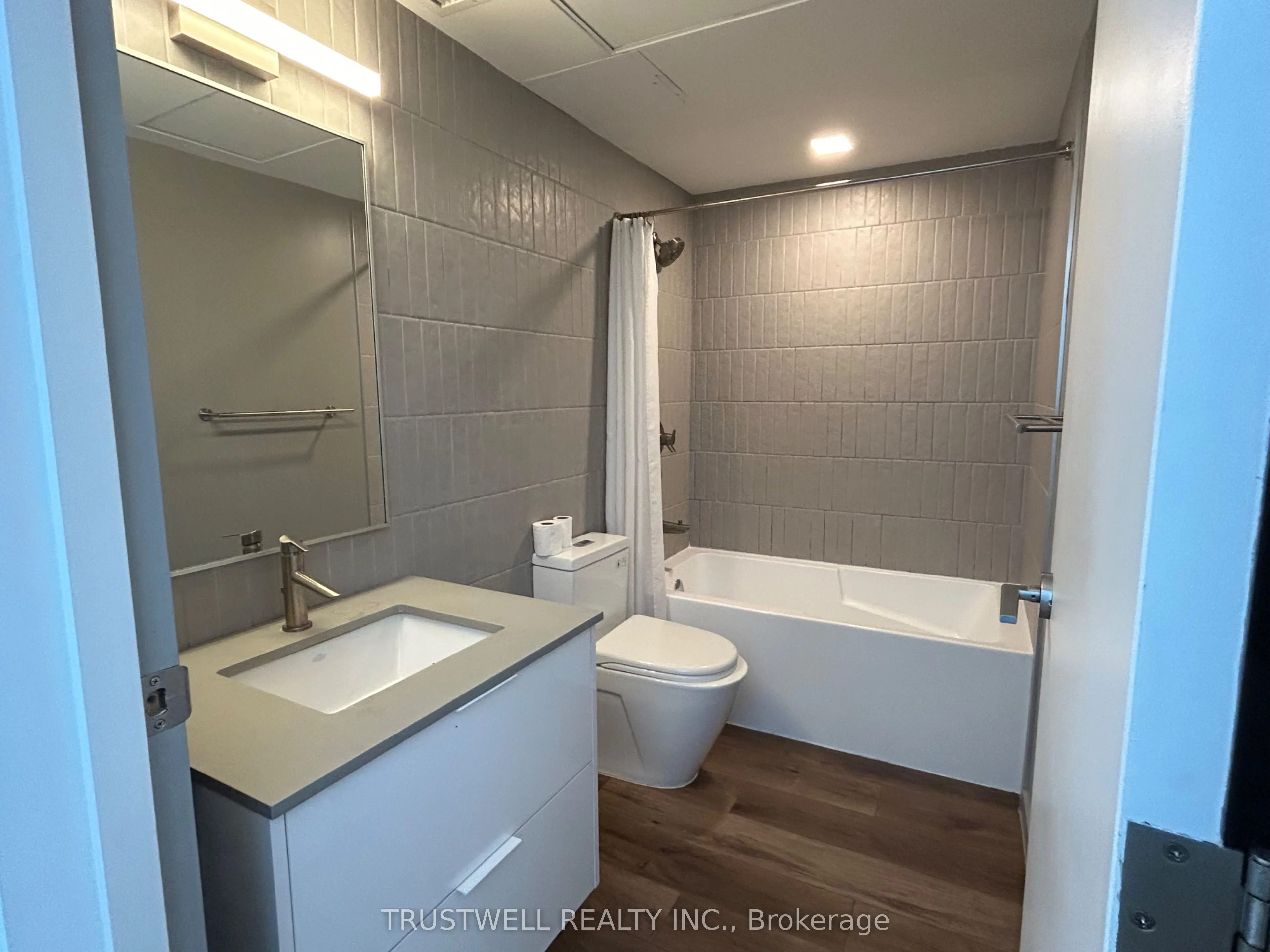 377 Broadview Avenue, #303