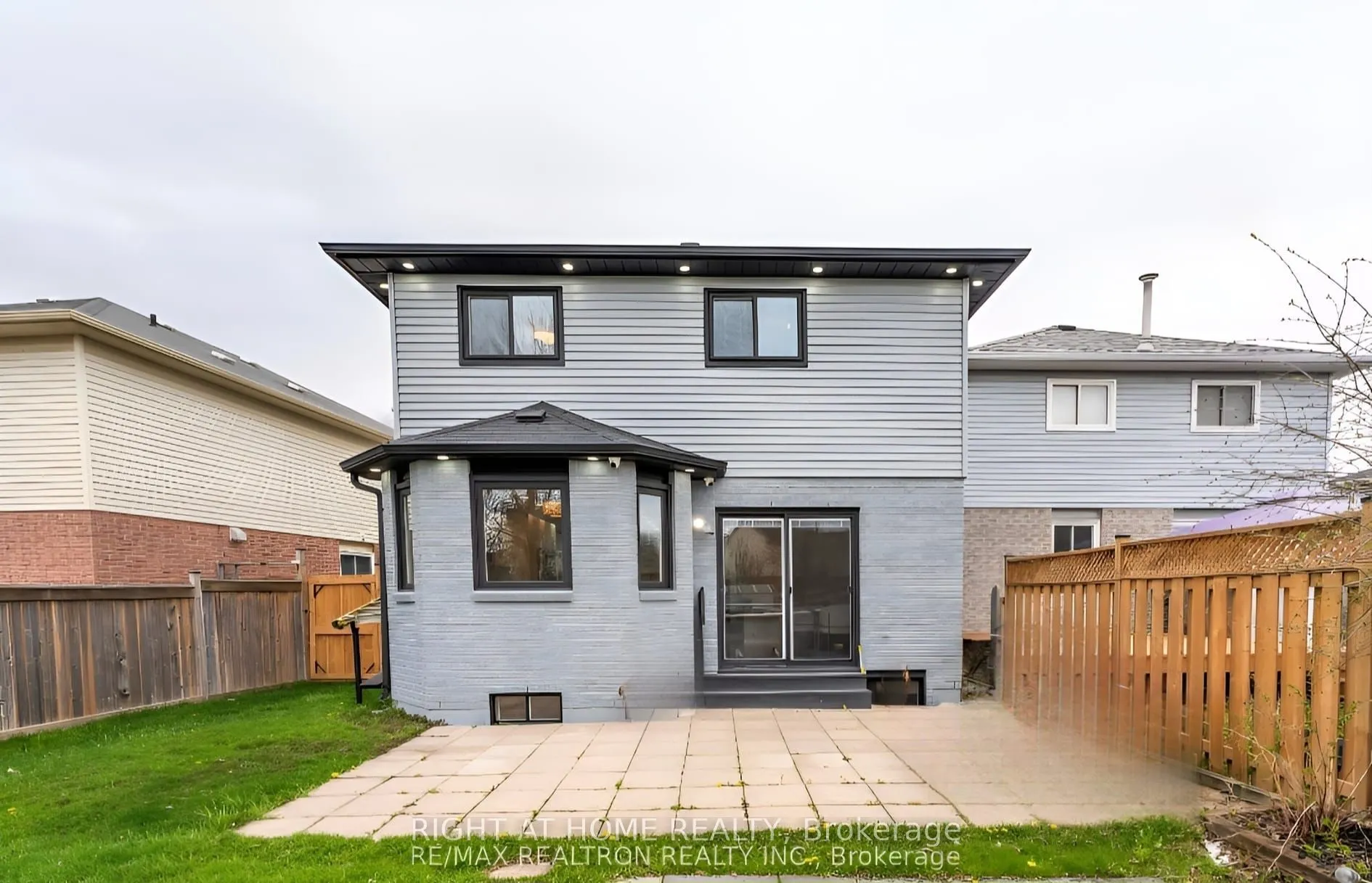150 Sandringham Drive