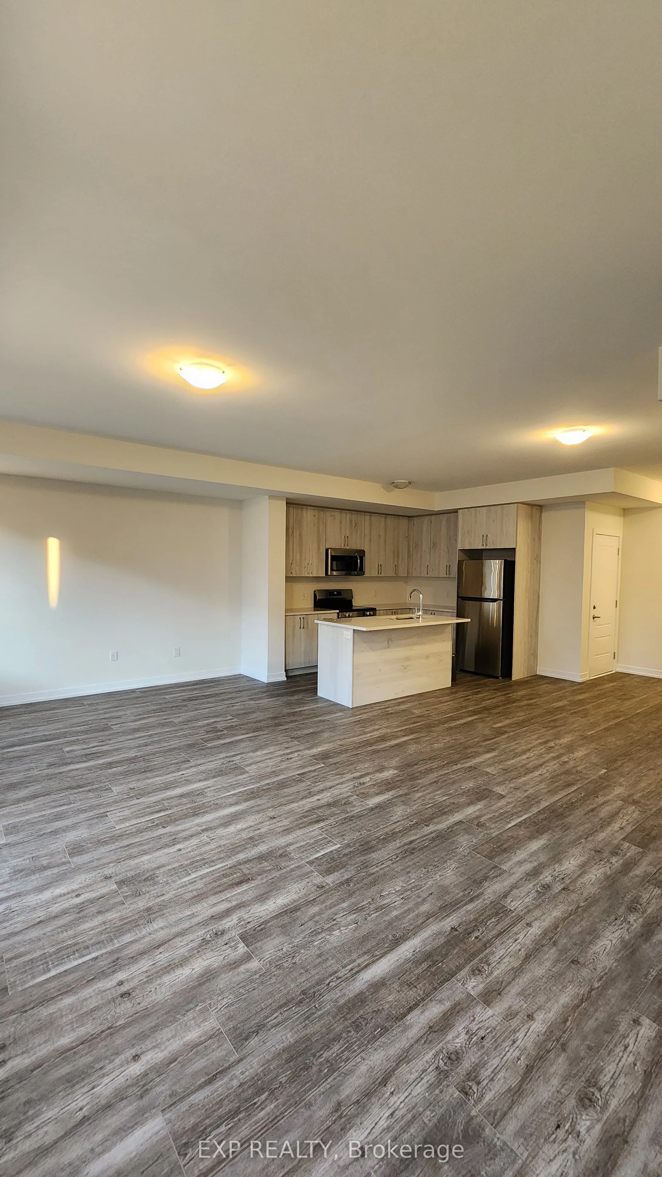 50 Ziibi Way, ##Upper