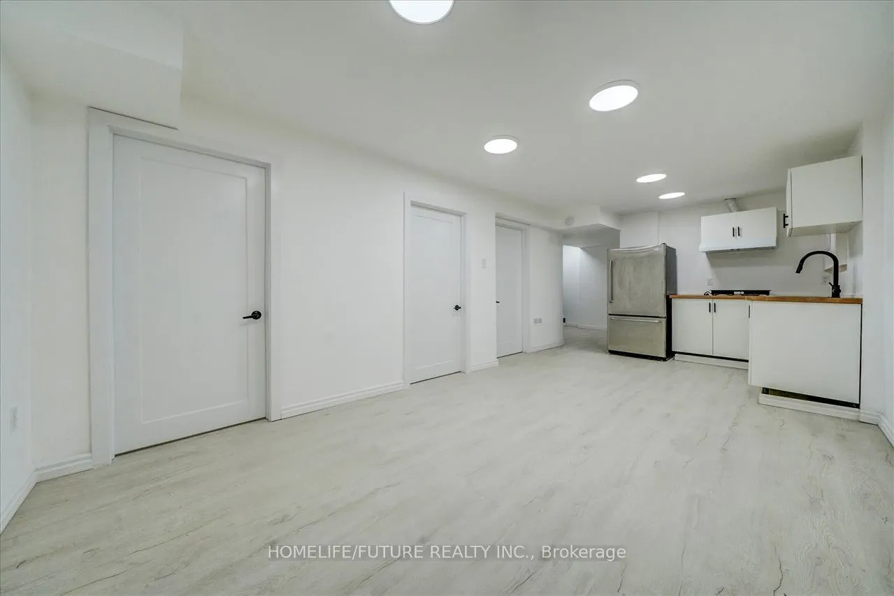 14 Knotty Pine Drive