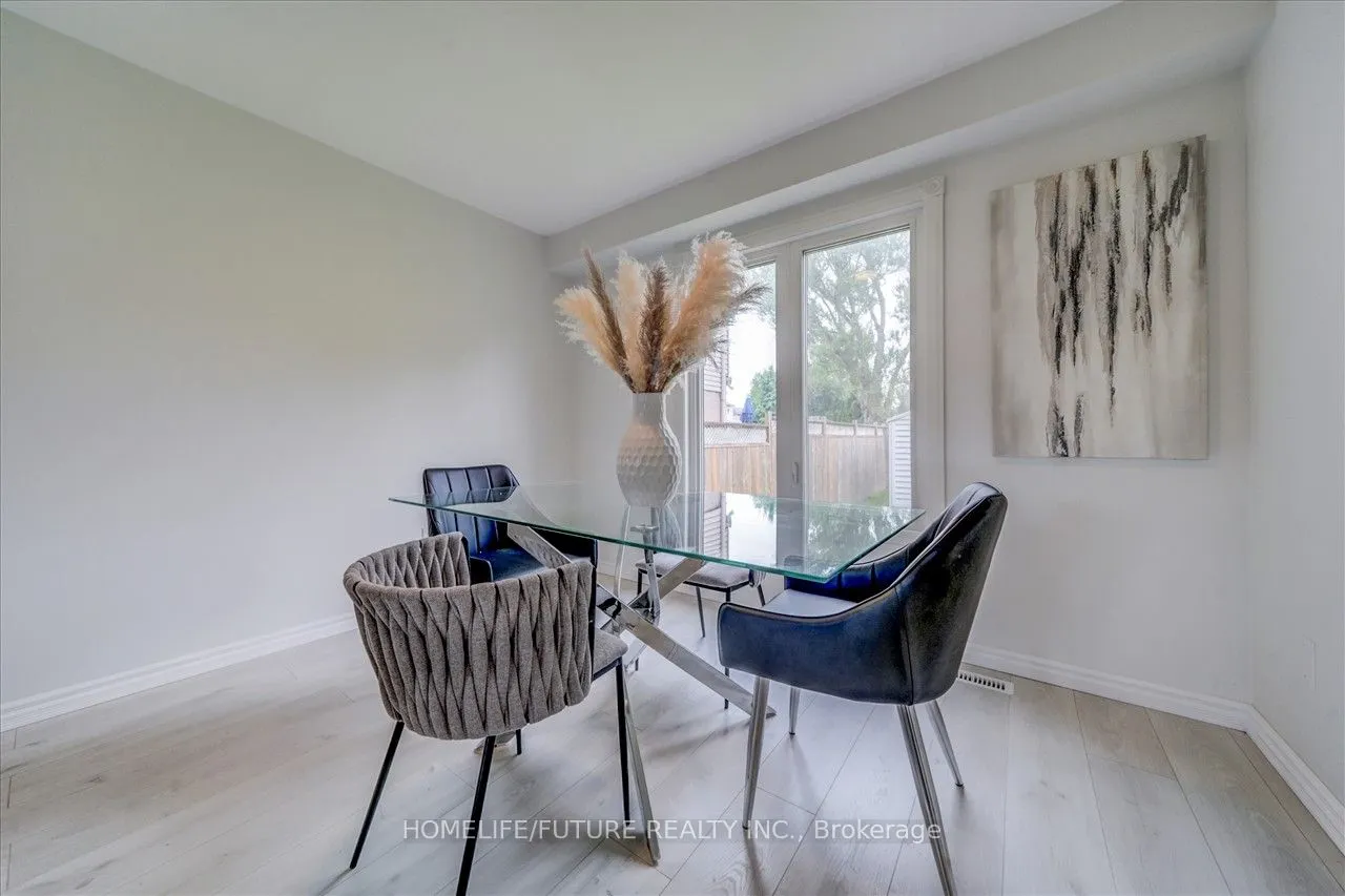 14 Knotty Pine Drive