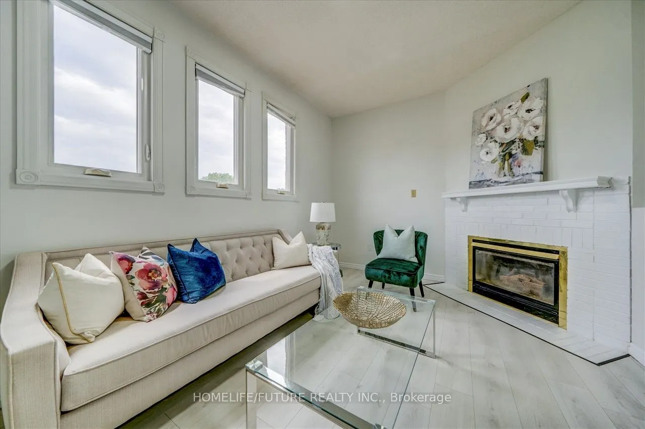 14 Knotty Pine Drive