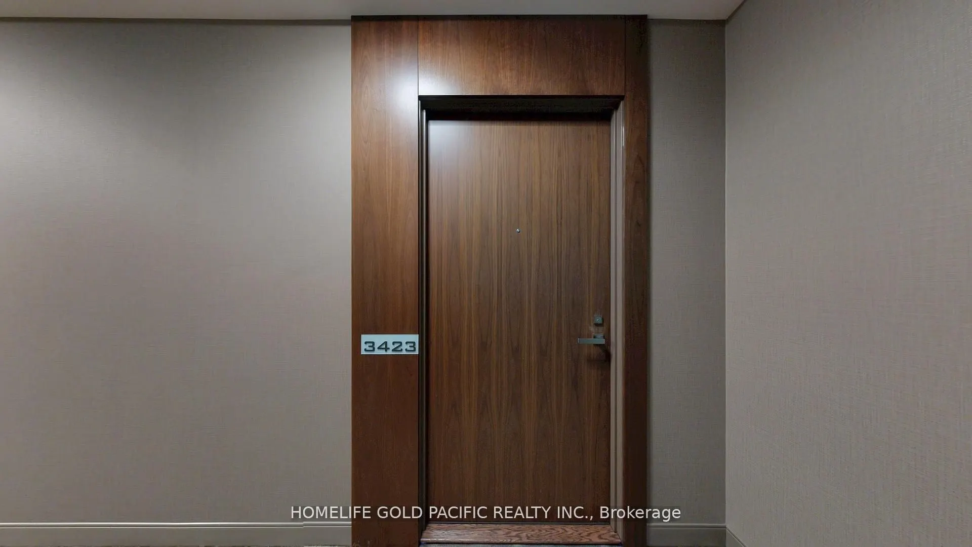 275 Village Green Square, #3423