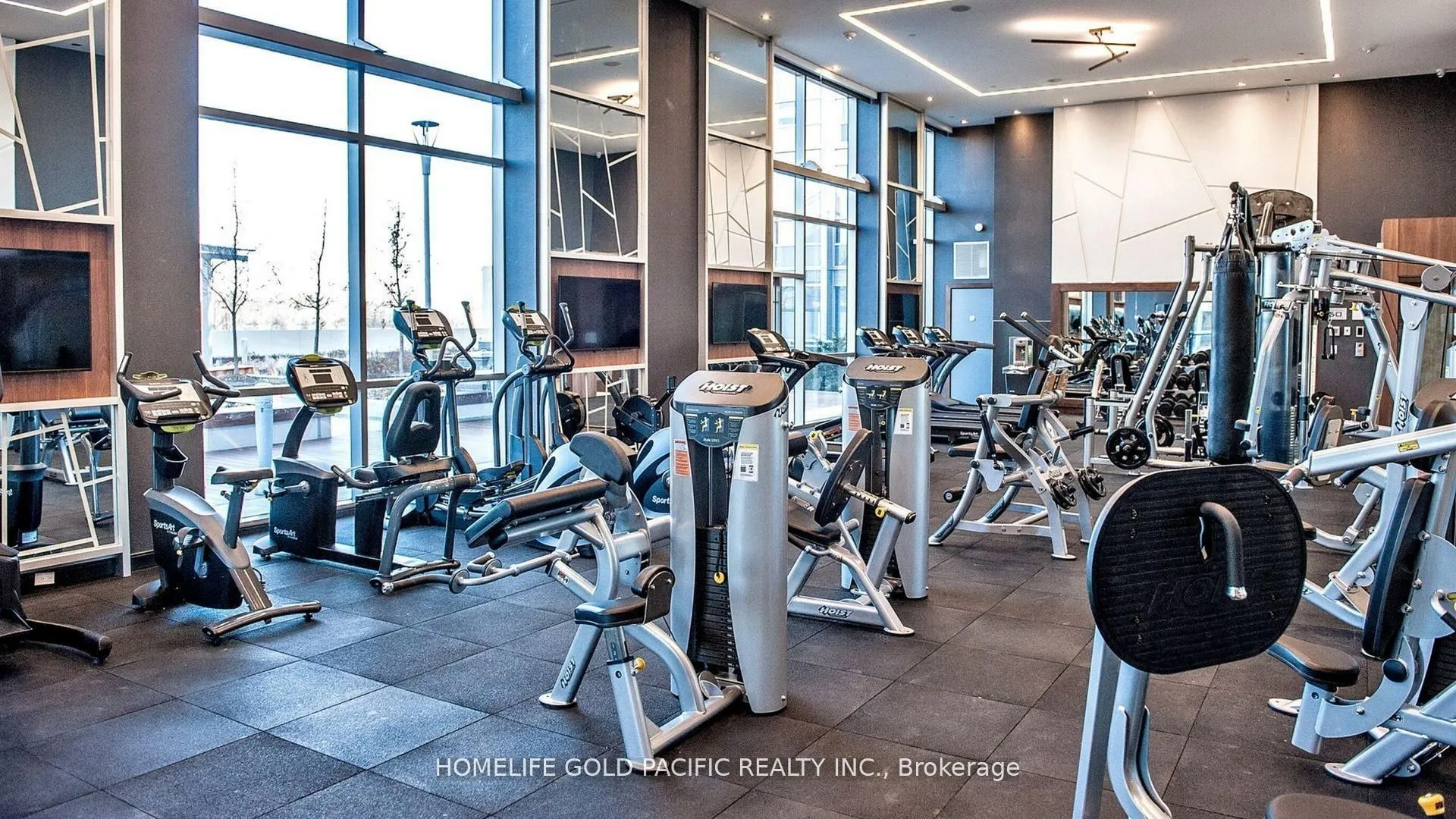 275 Village Green Square, #3423