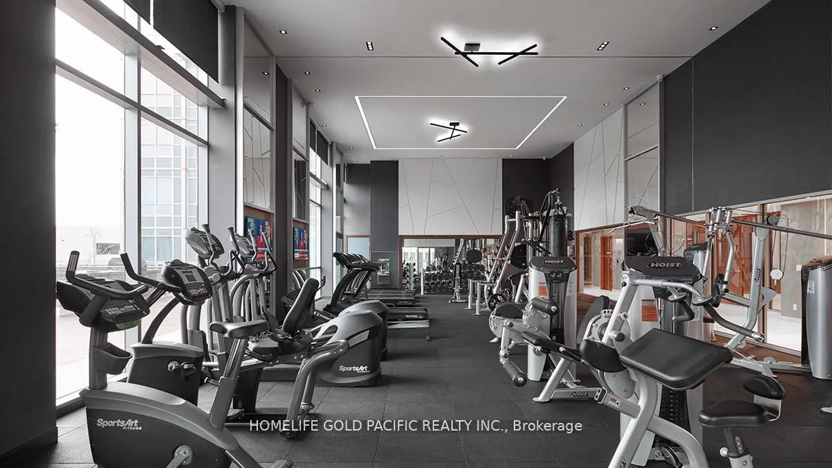 275 Village Green Square, #3423