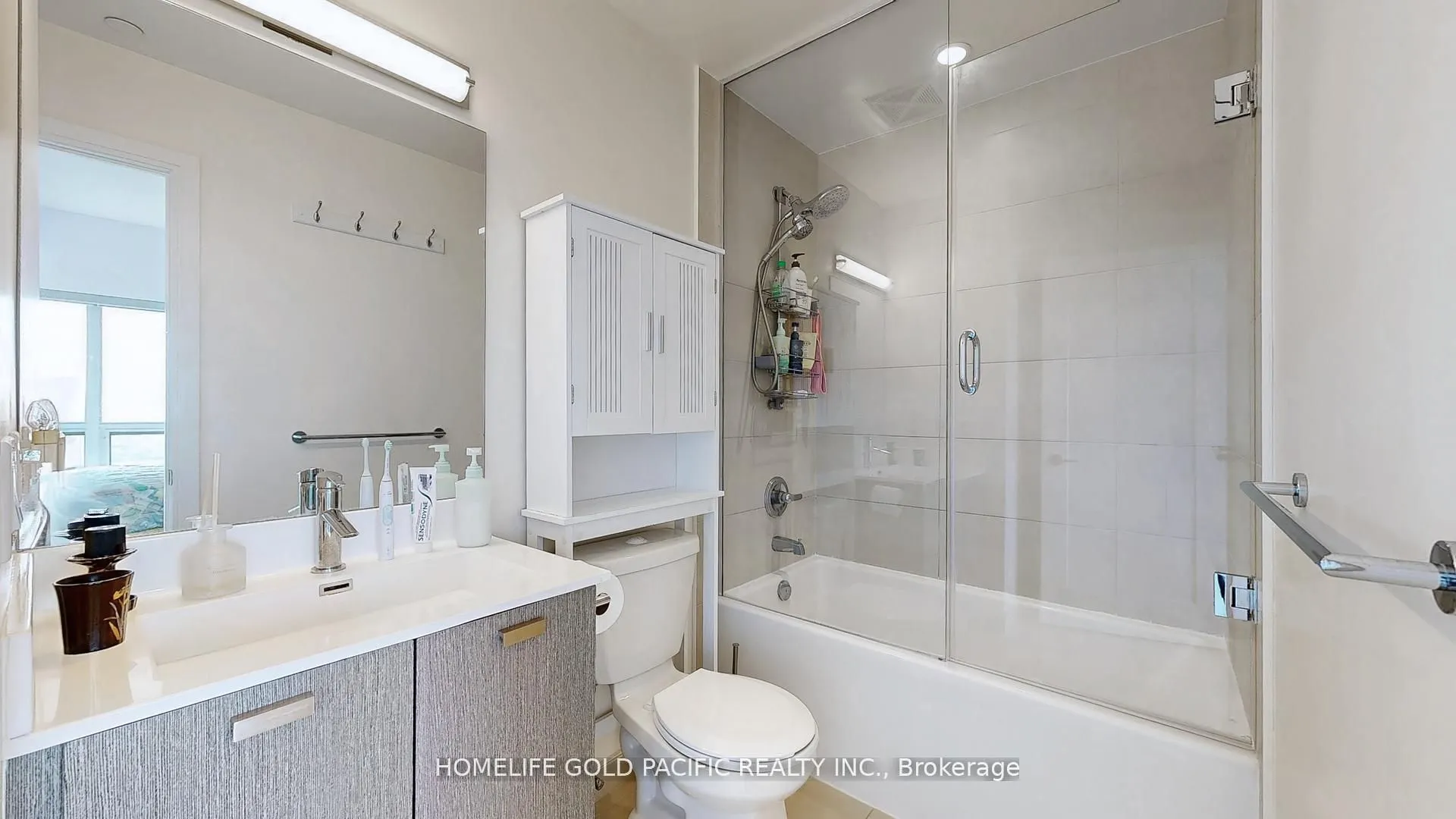 275 Village Green Square, #3423