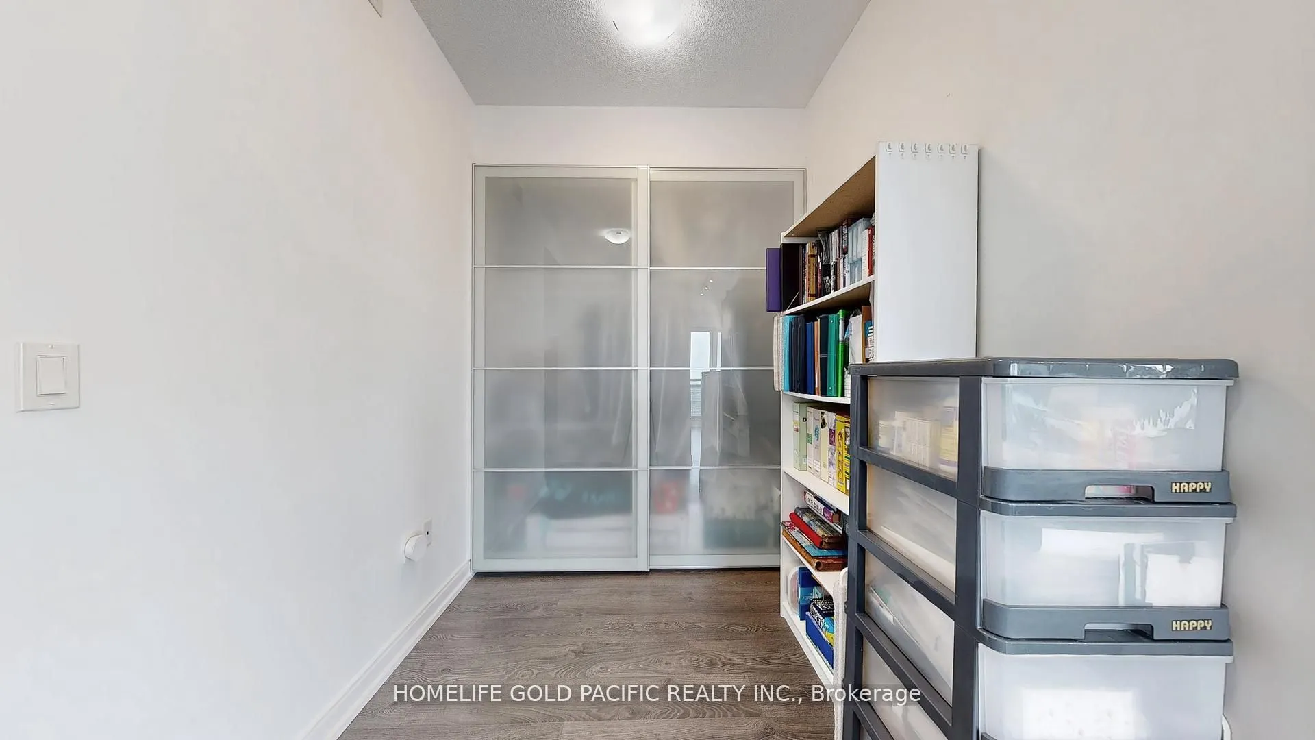 275 Village Green Square, #3423