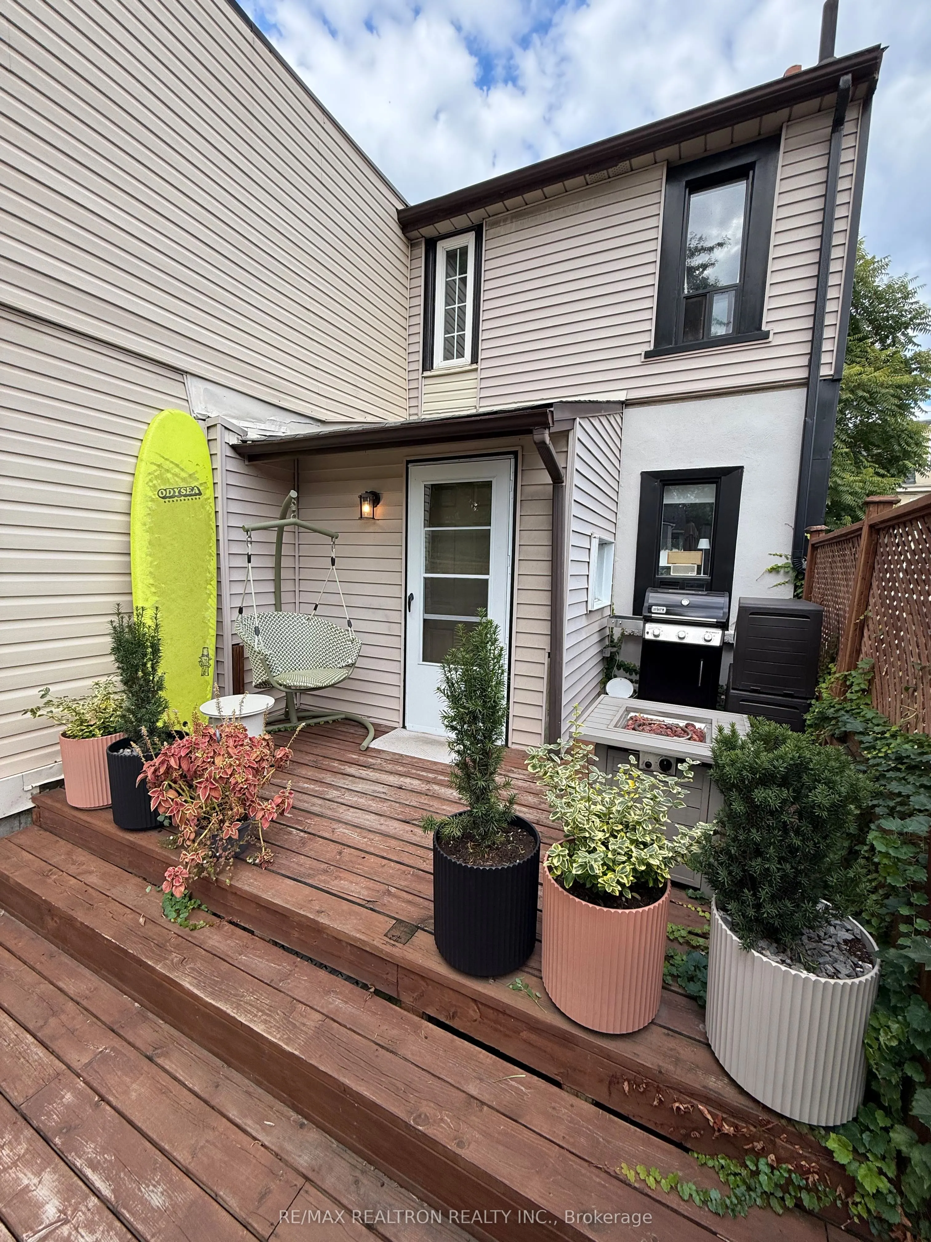 144 Hamilton Street