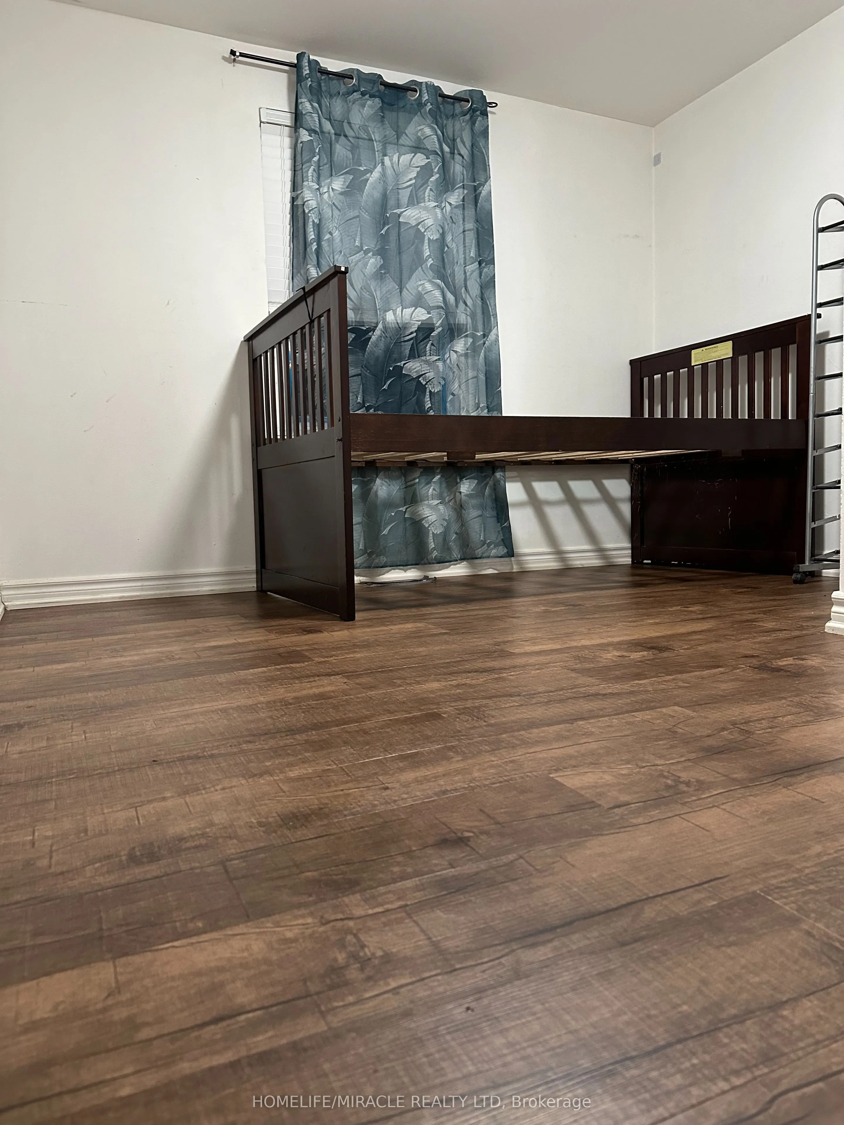 47 Horseley Hill Drive, #Upper(Room)