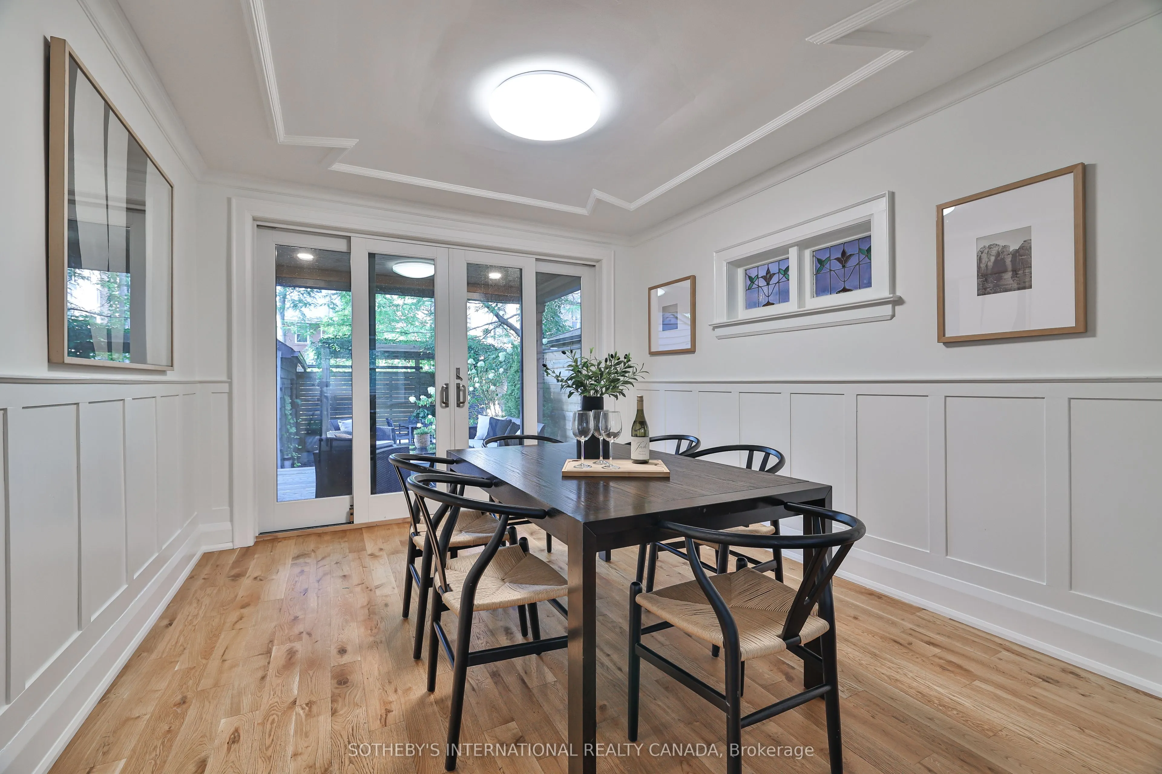 44 Glen Stewart Avenue