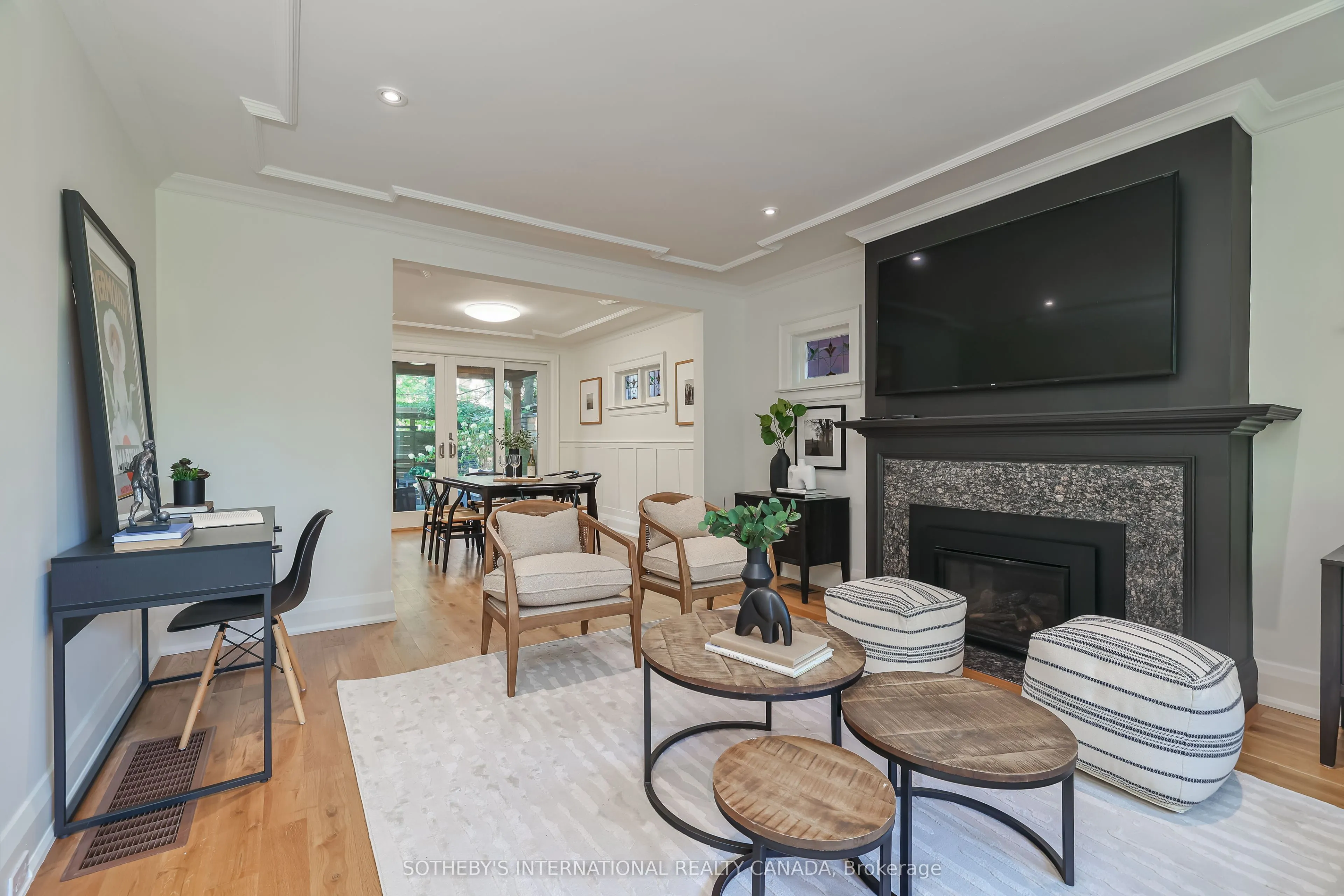 44 Glen Stewart Avenue