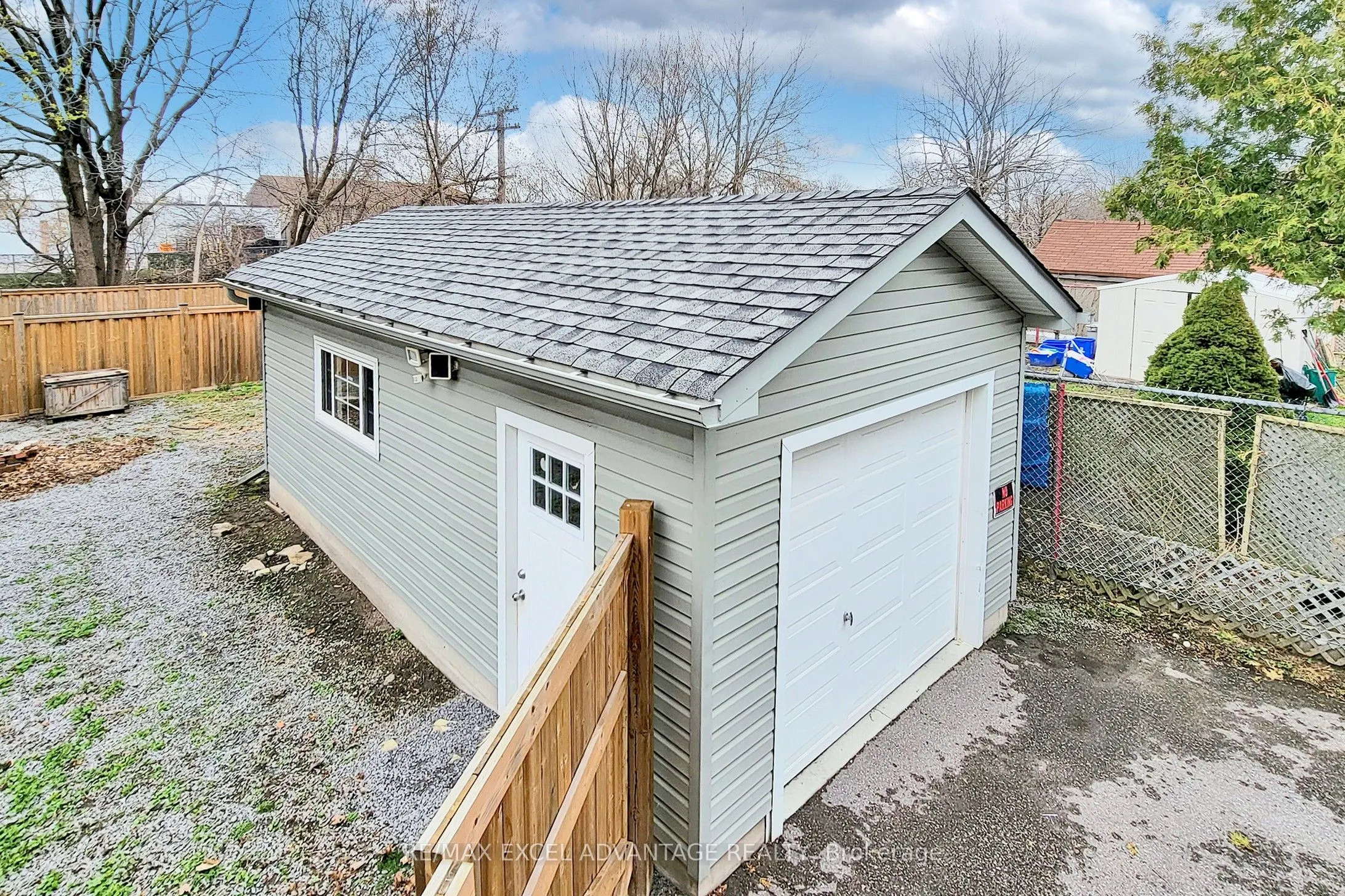 188 Annis Street, #Main