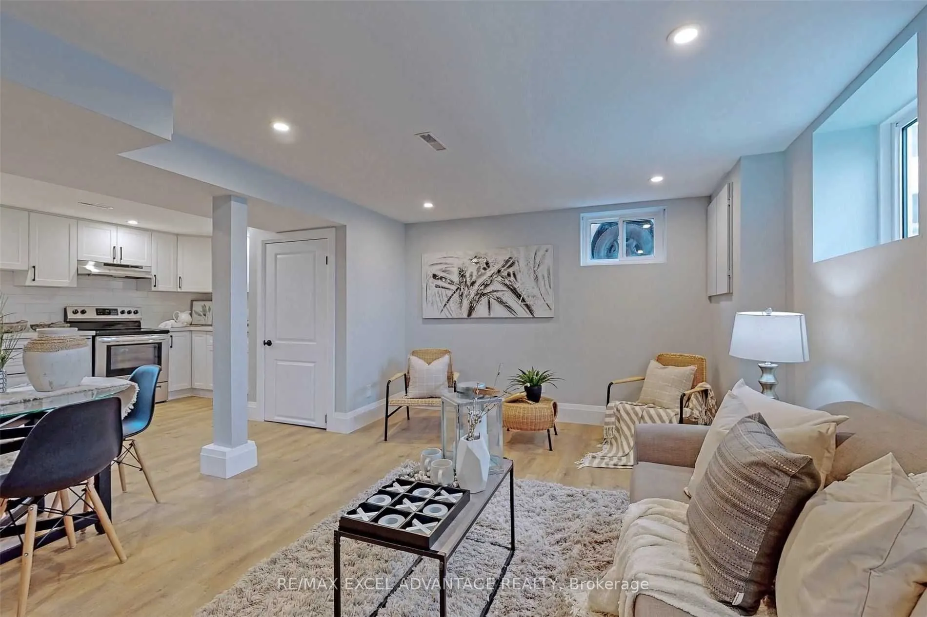 418 Nipigon Street, #Lower