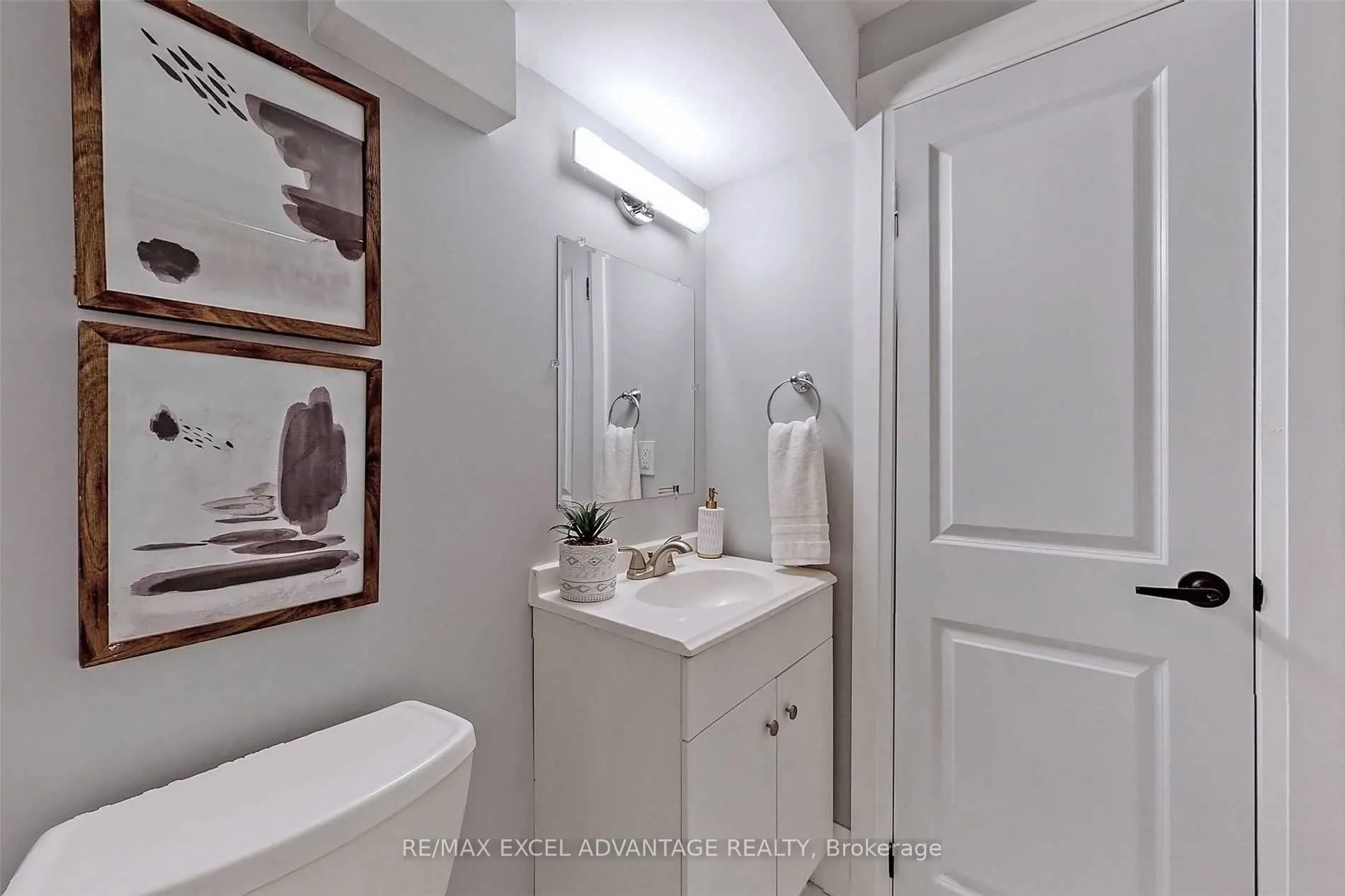 418 Nipigon Street, #Lower