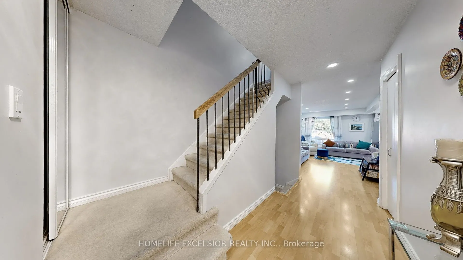 201 Alexmuir Boulevard, ##73