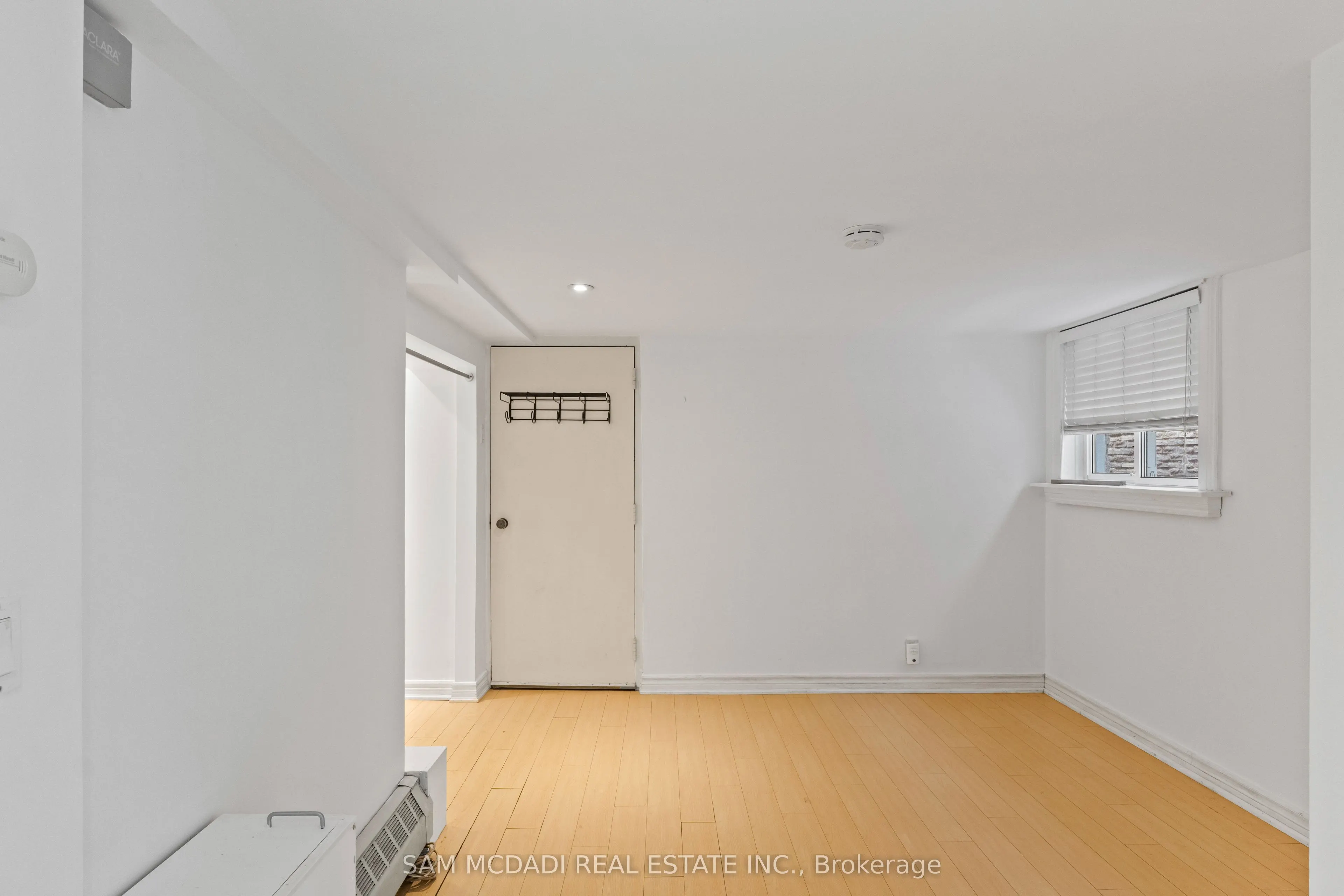 26 Pine Avenue