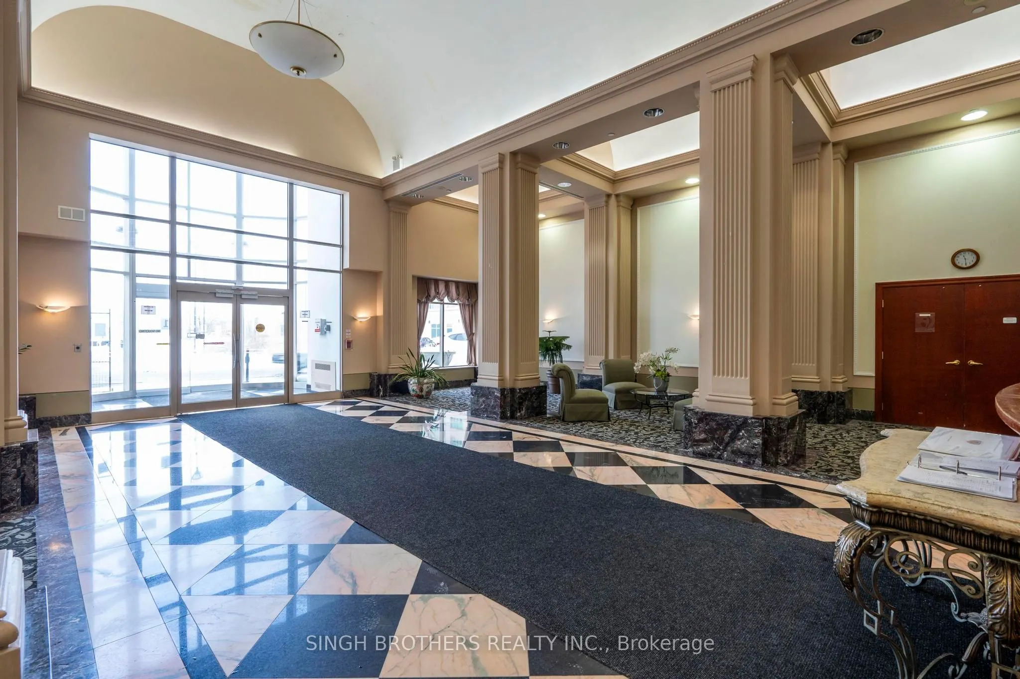 1 Lee Centre Drive, #1505