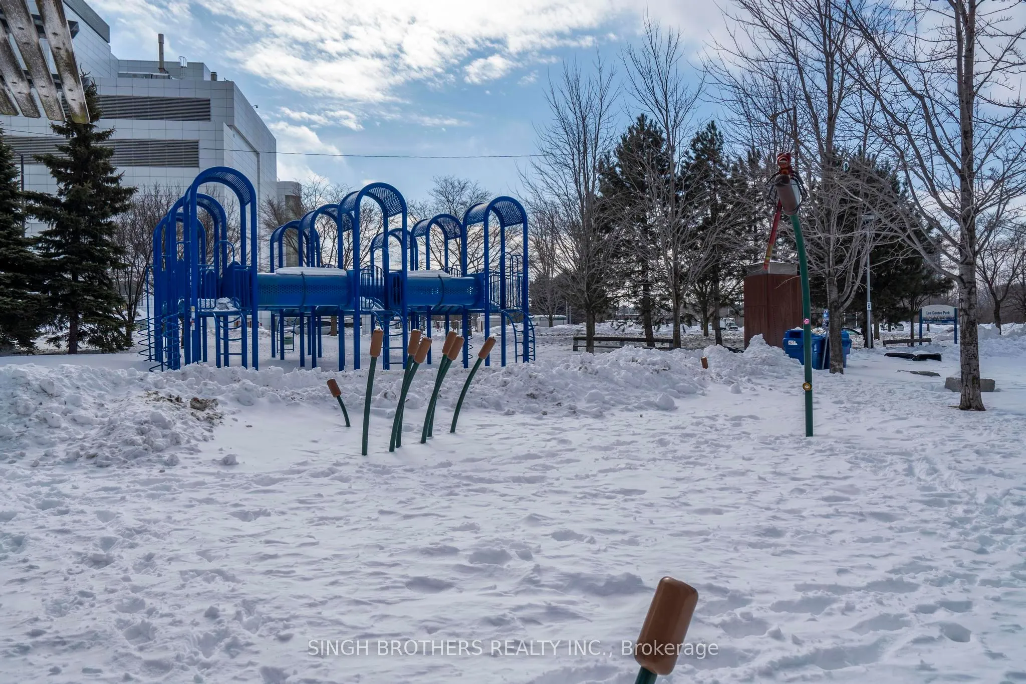 1 Lee Centre Drive, #1505