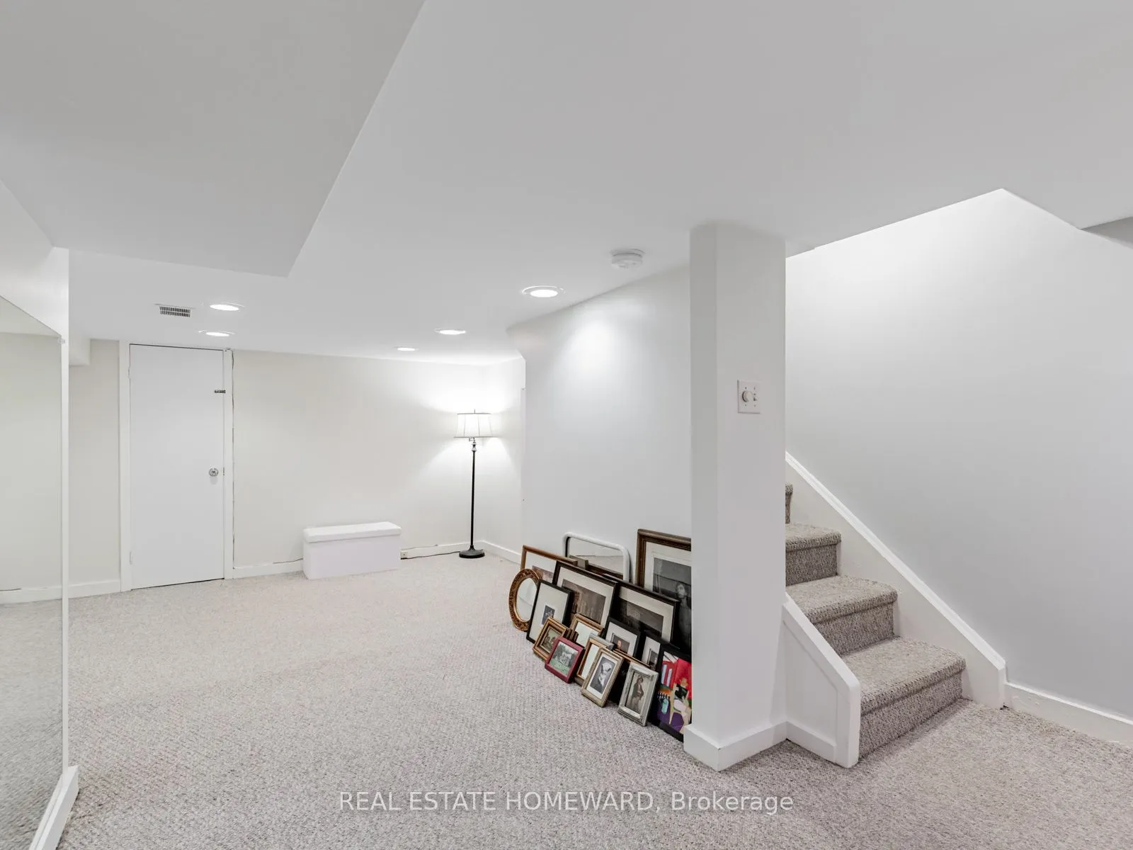 87 Harcourt Avenue