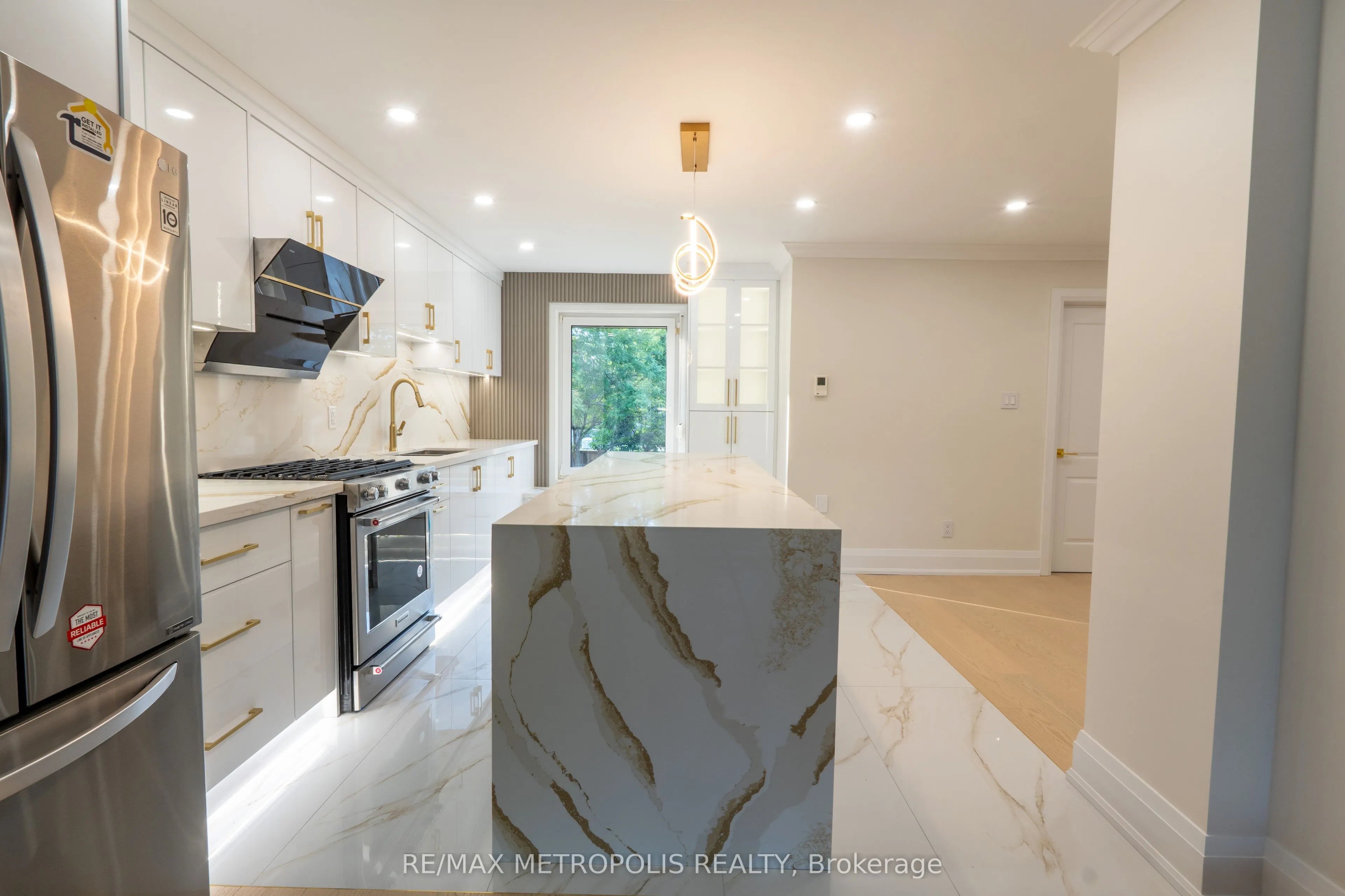 48 Knockbolt Crescent