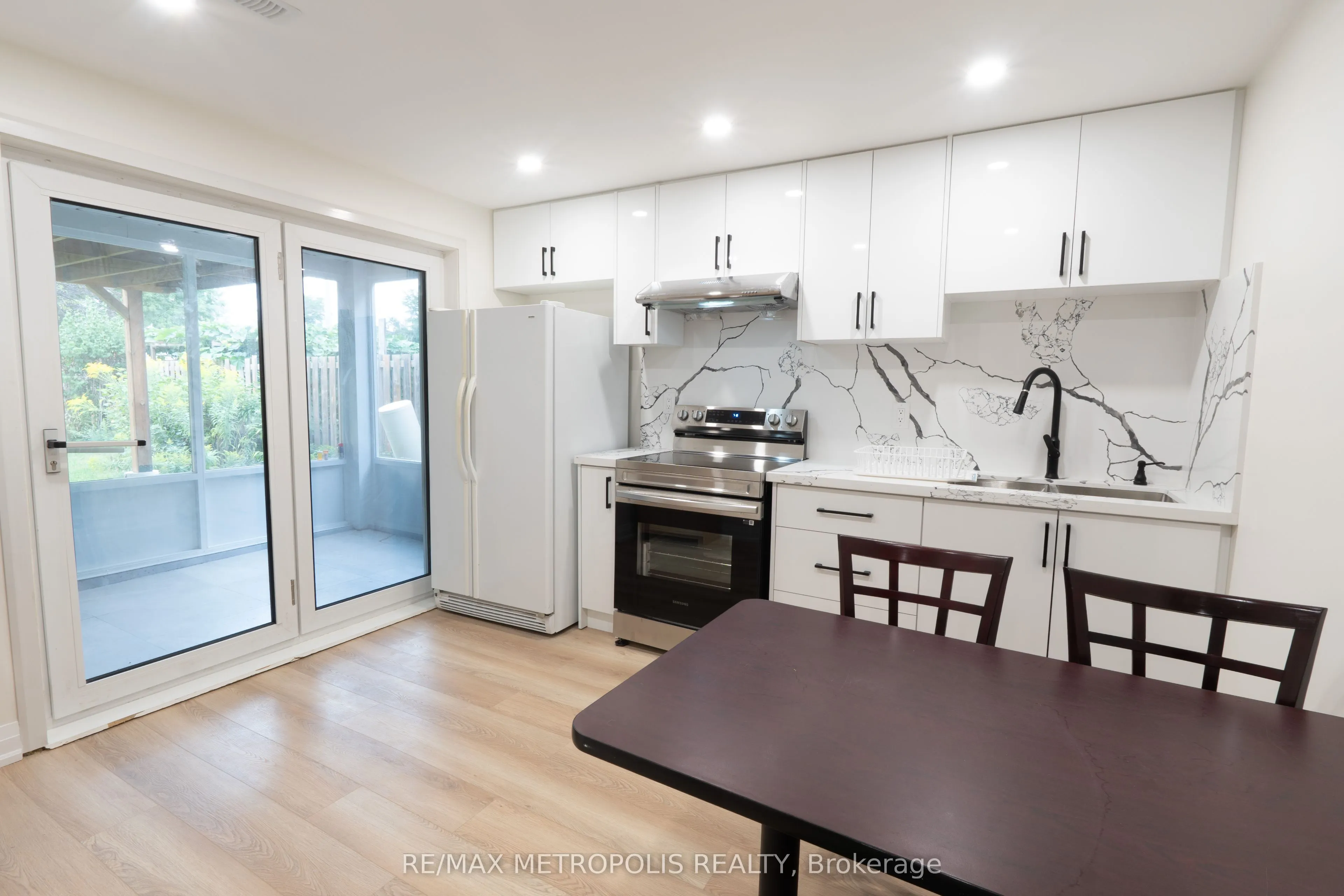 48 Knockbolt Crescent