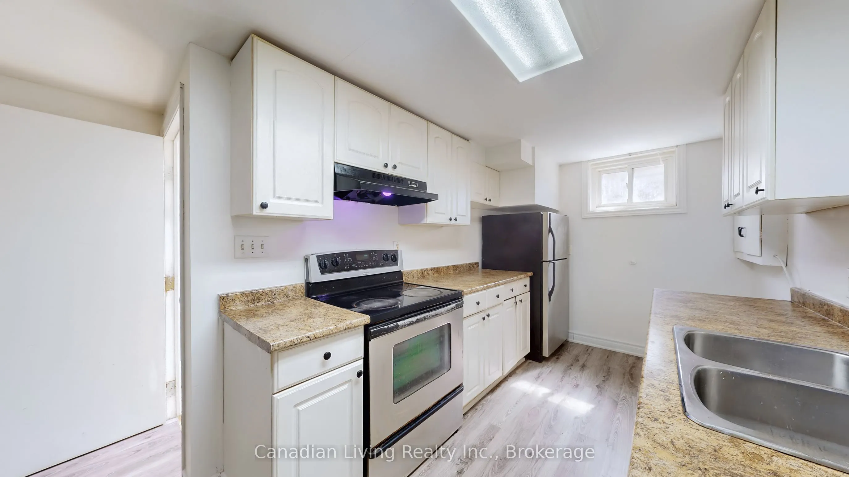 2-599 Gibbons Street