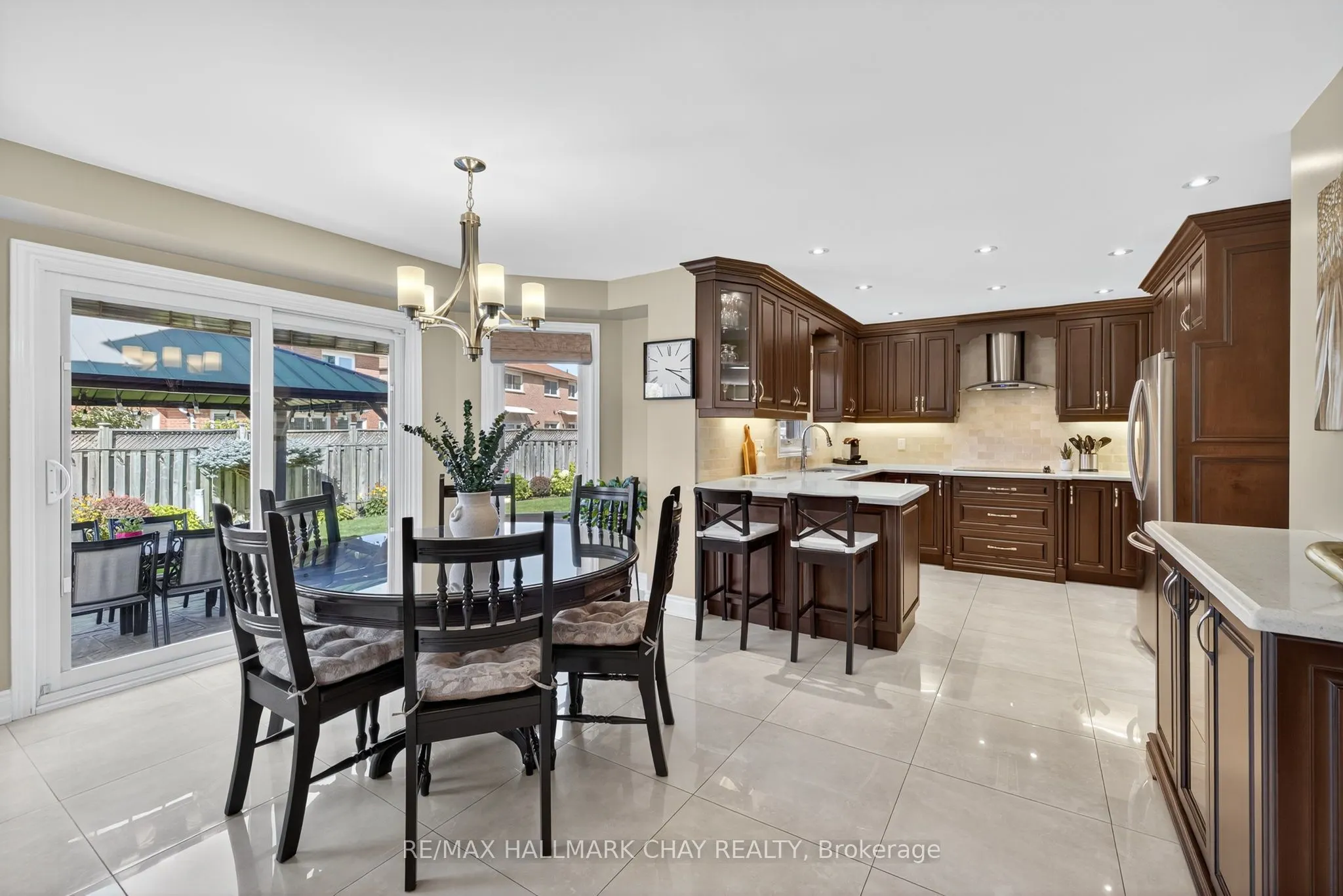 114 Sweetbriar Court