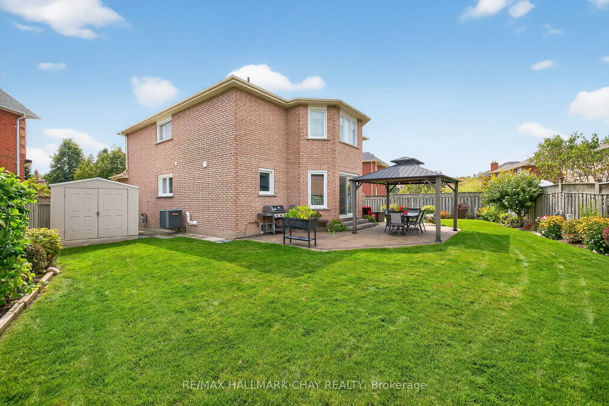 114 Sweetbriar Court