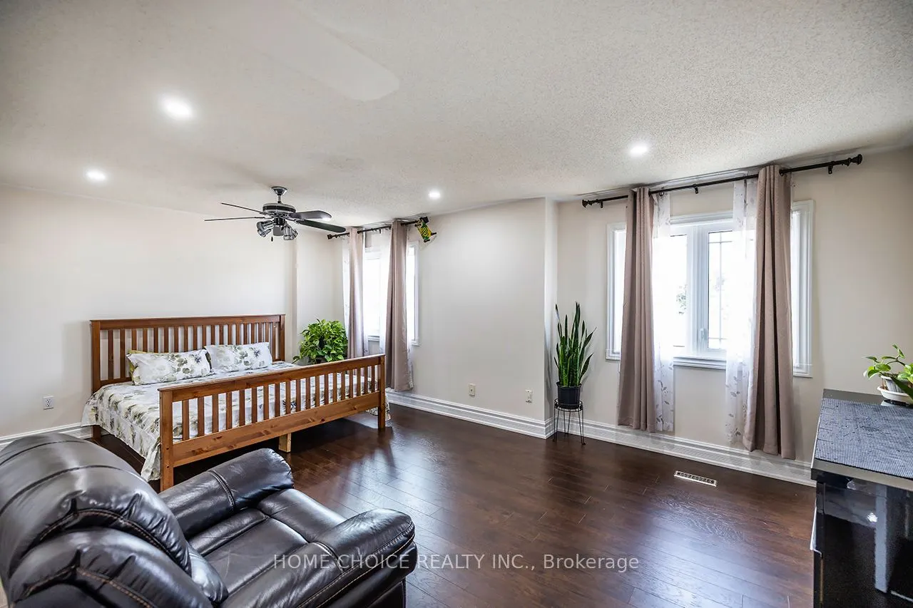 55 Apple Blossom Boulevard