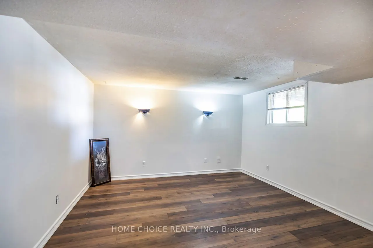 55 Apple Blossom Boulevard