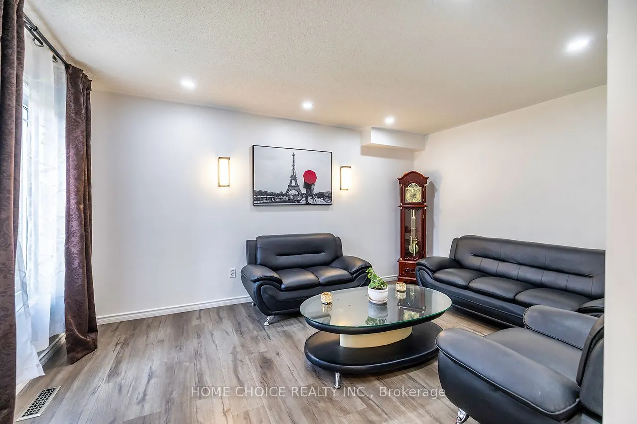 55 Apple Blossom Boulevard