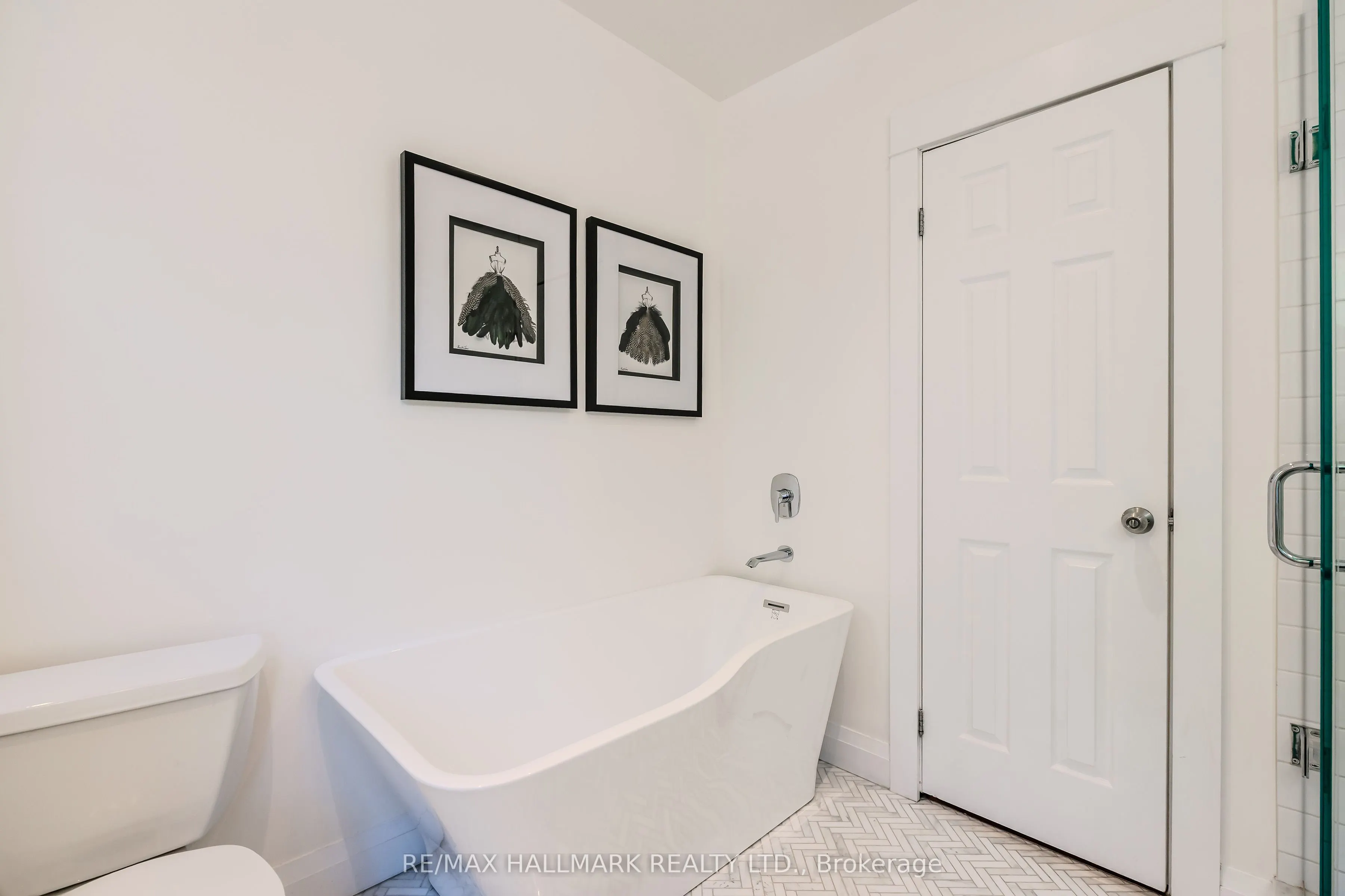 152 Hastings Avenue