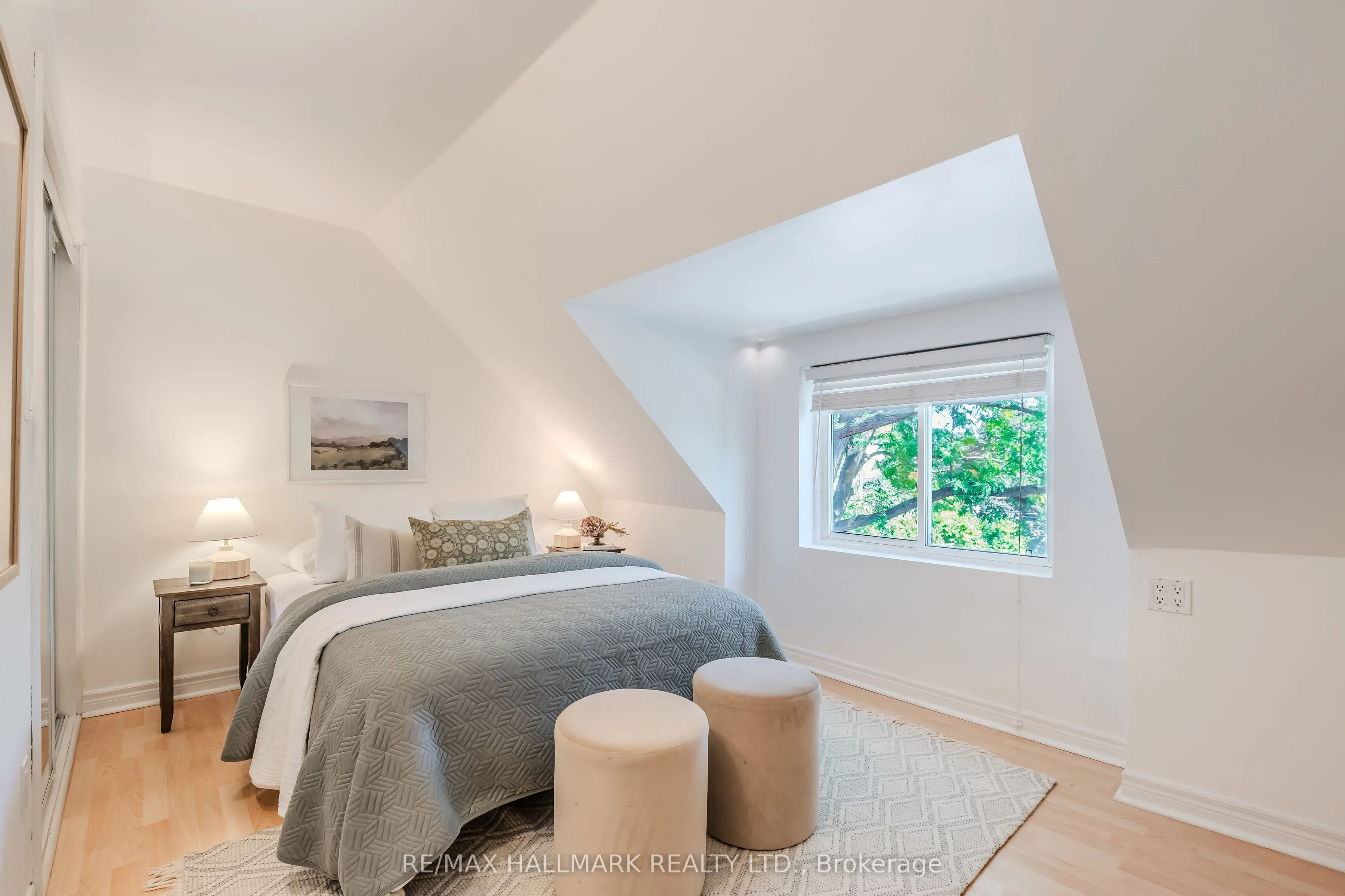 152 Hastings Avenue