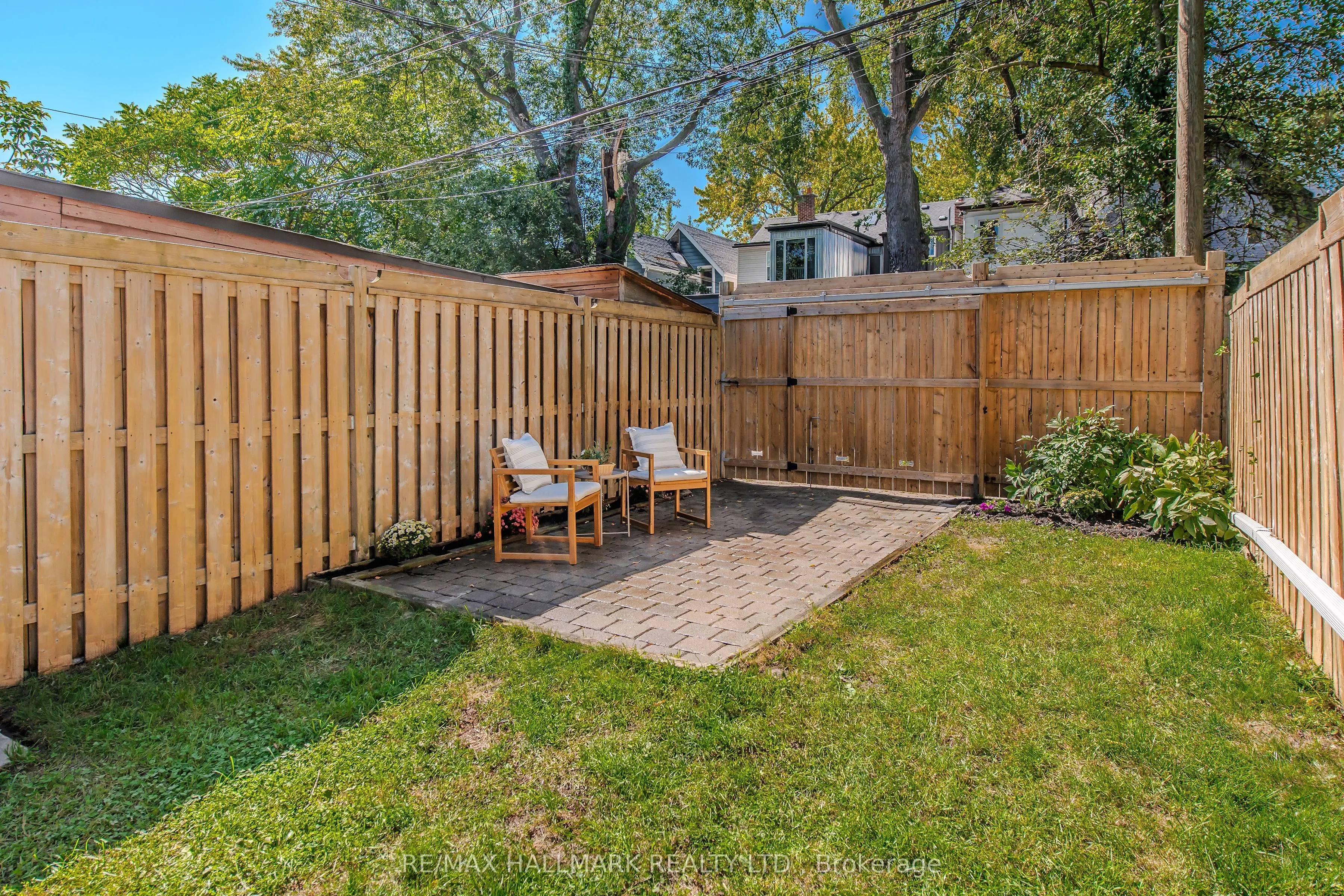 152 Hastings Avenue