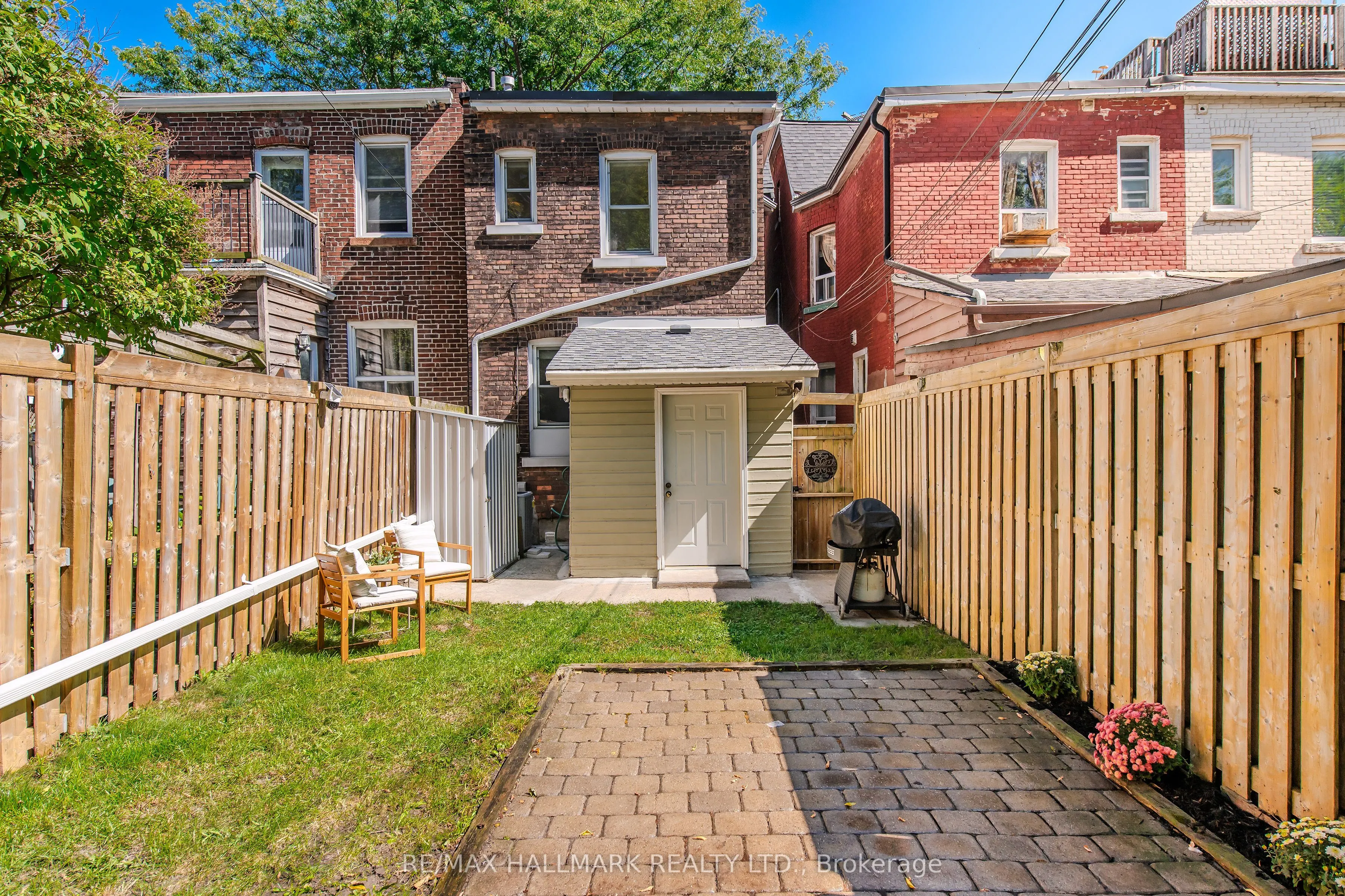 152 Hastings Avenue