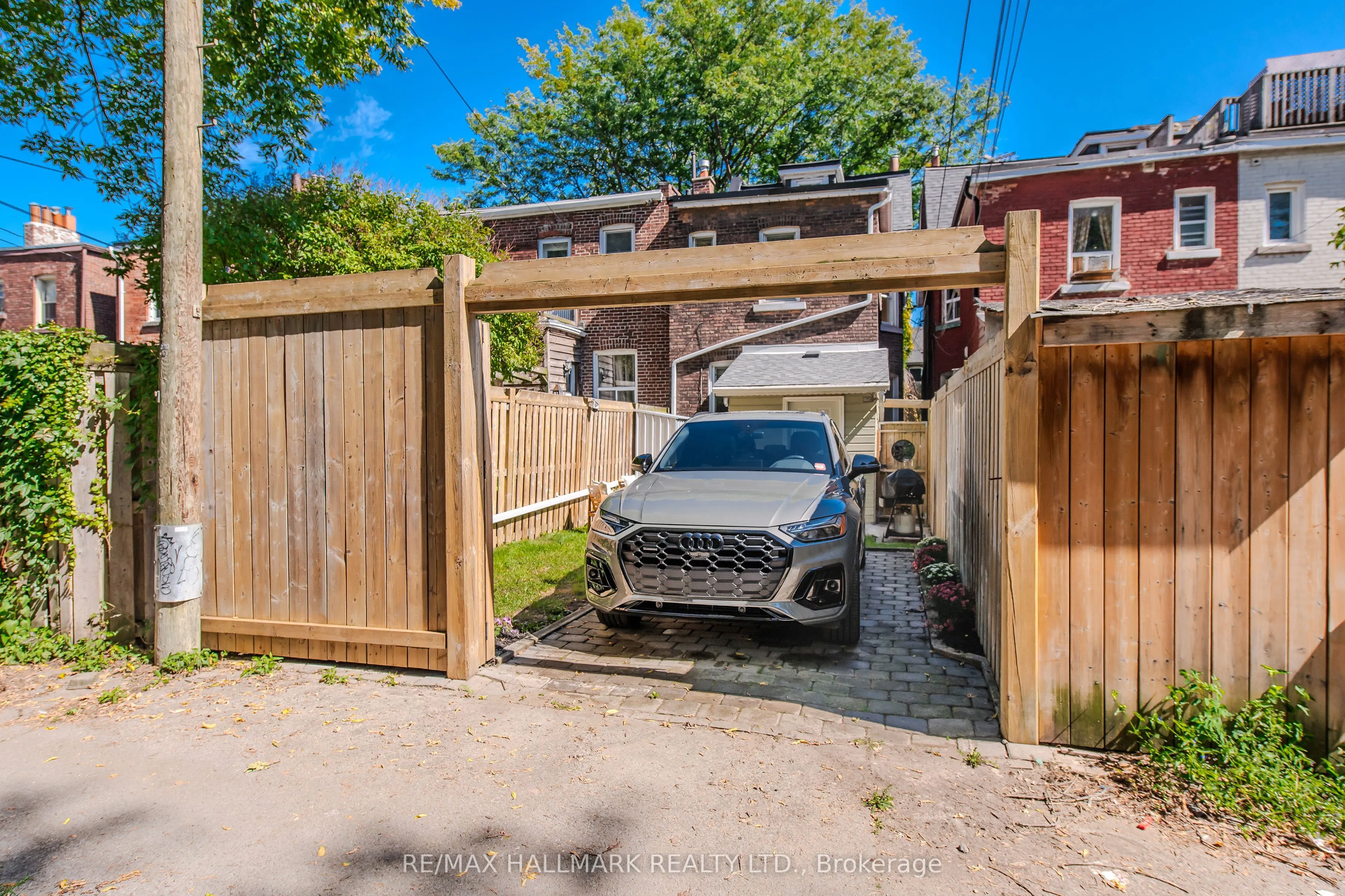 152 Hastings Avenue