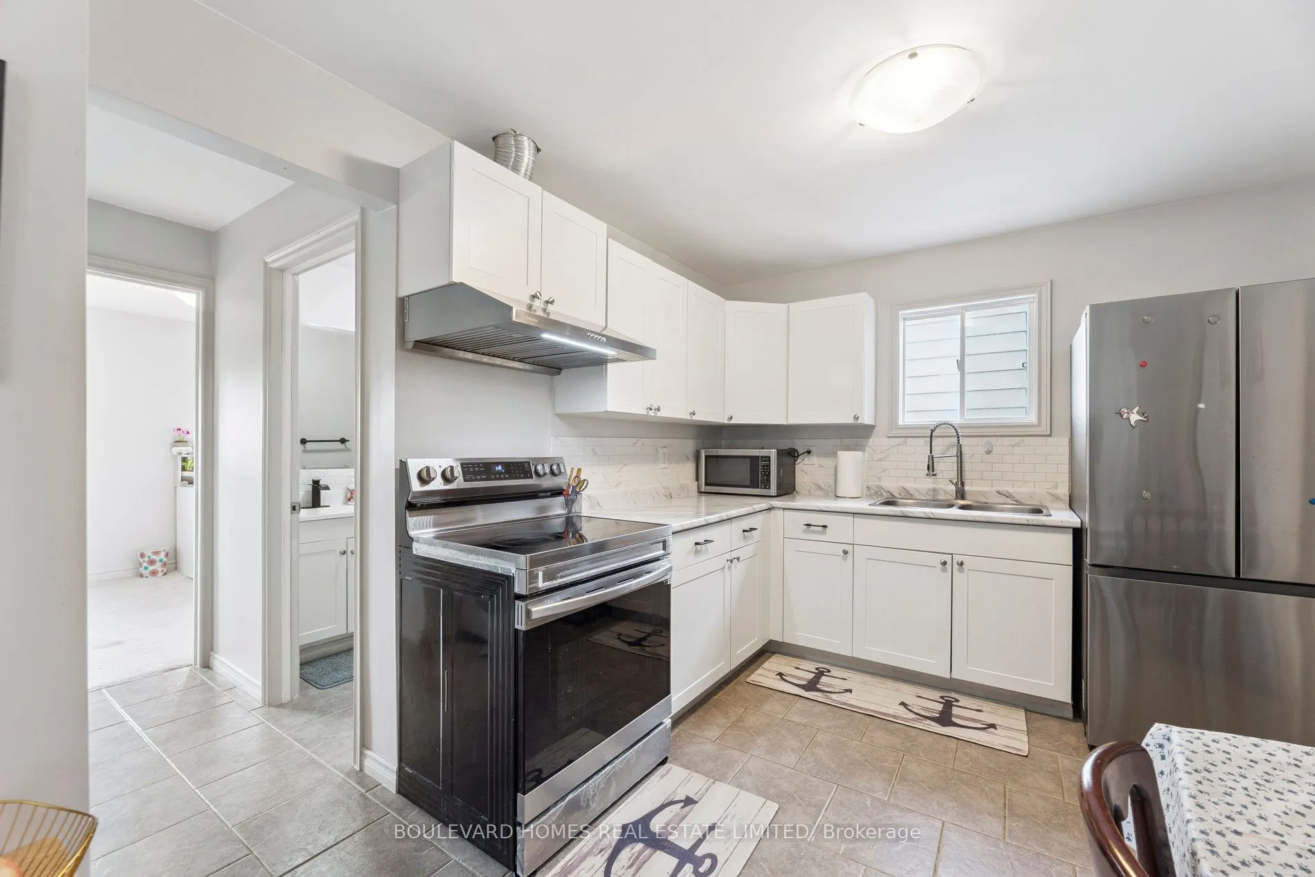 315 Oshawa Boulevard N