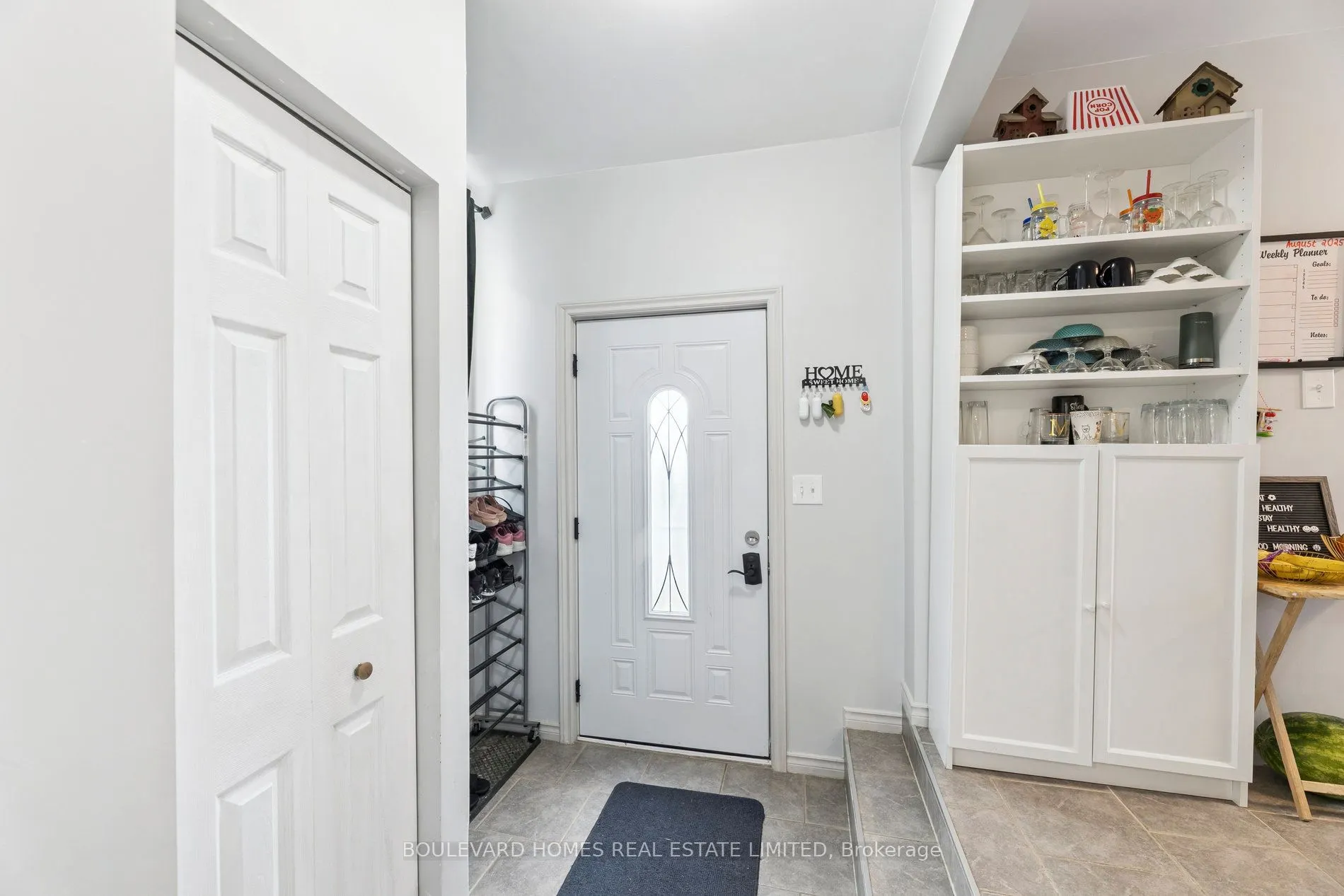 315 Oshawa Boulevard N