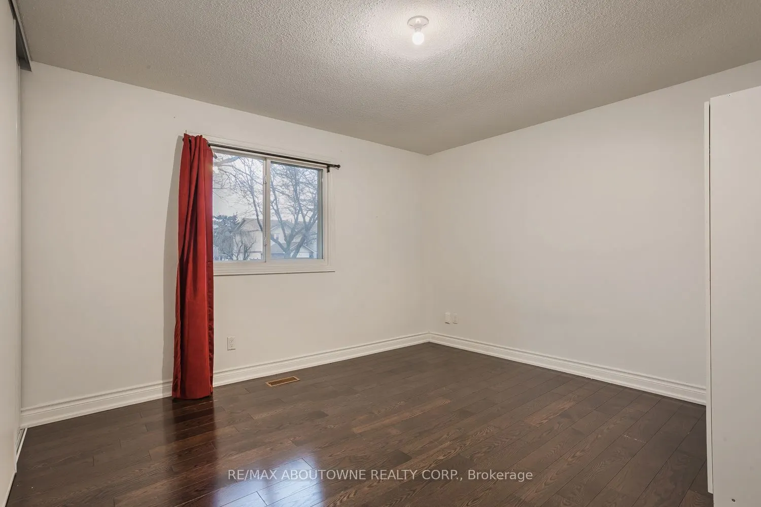 106 Pondtail Drive