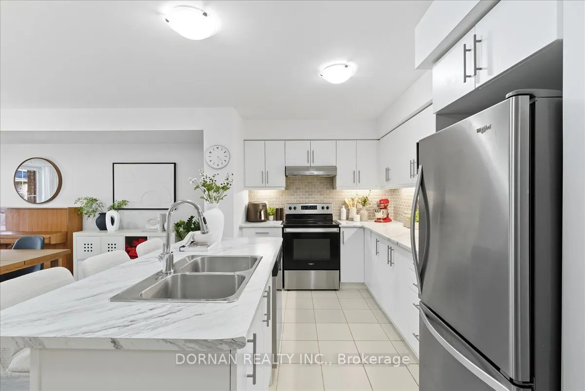 33 Mappin Way