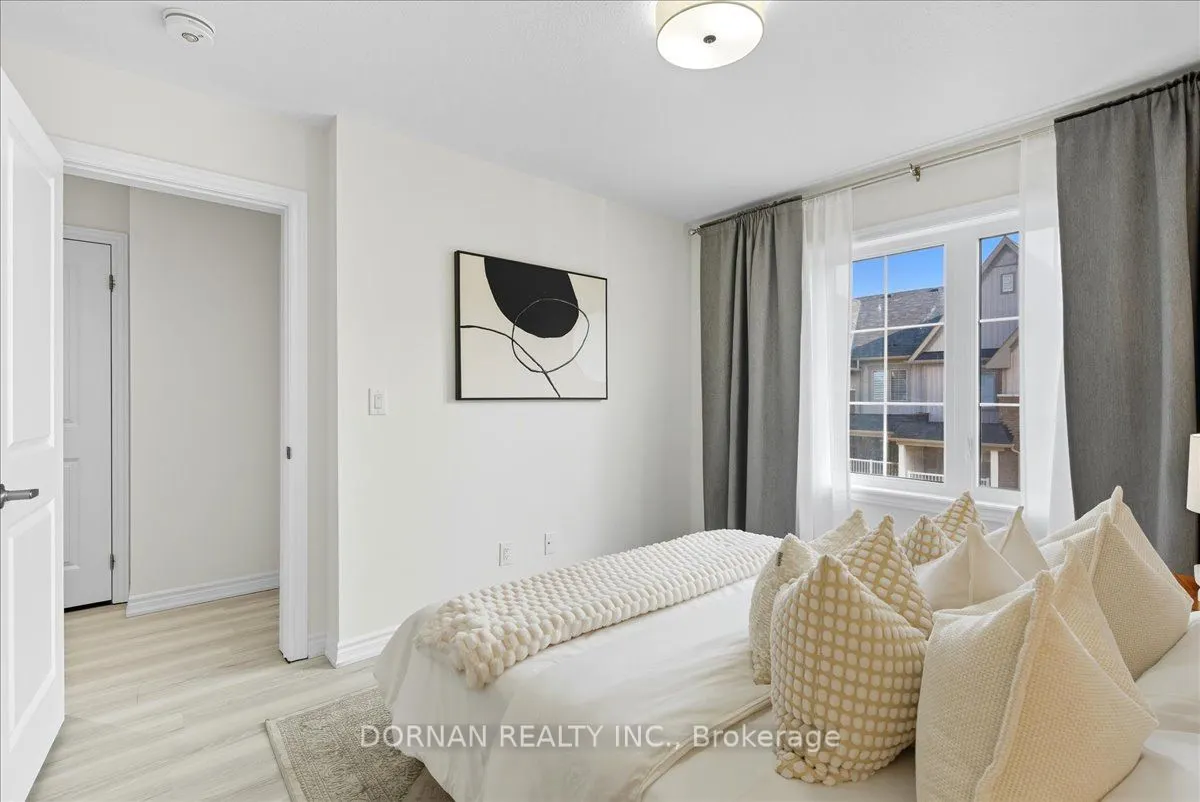 33 Mappin Way