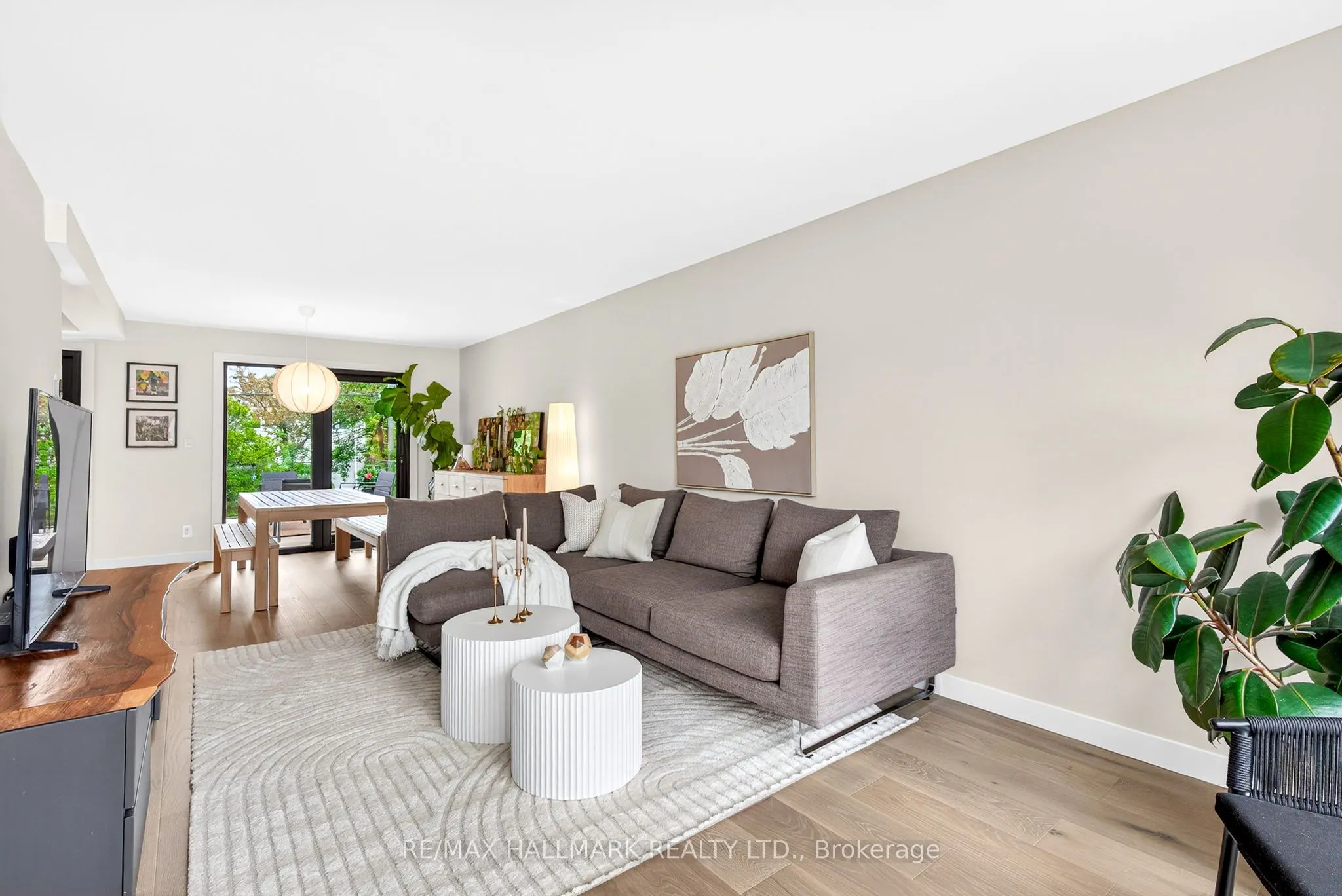225 Catalina Drive