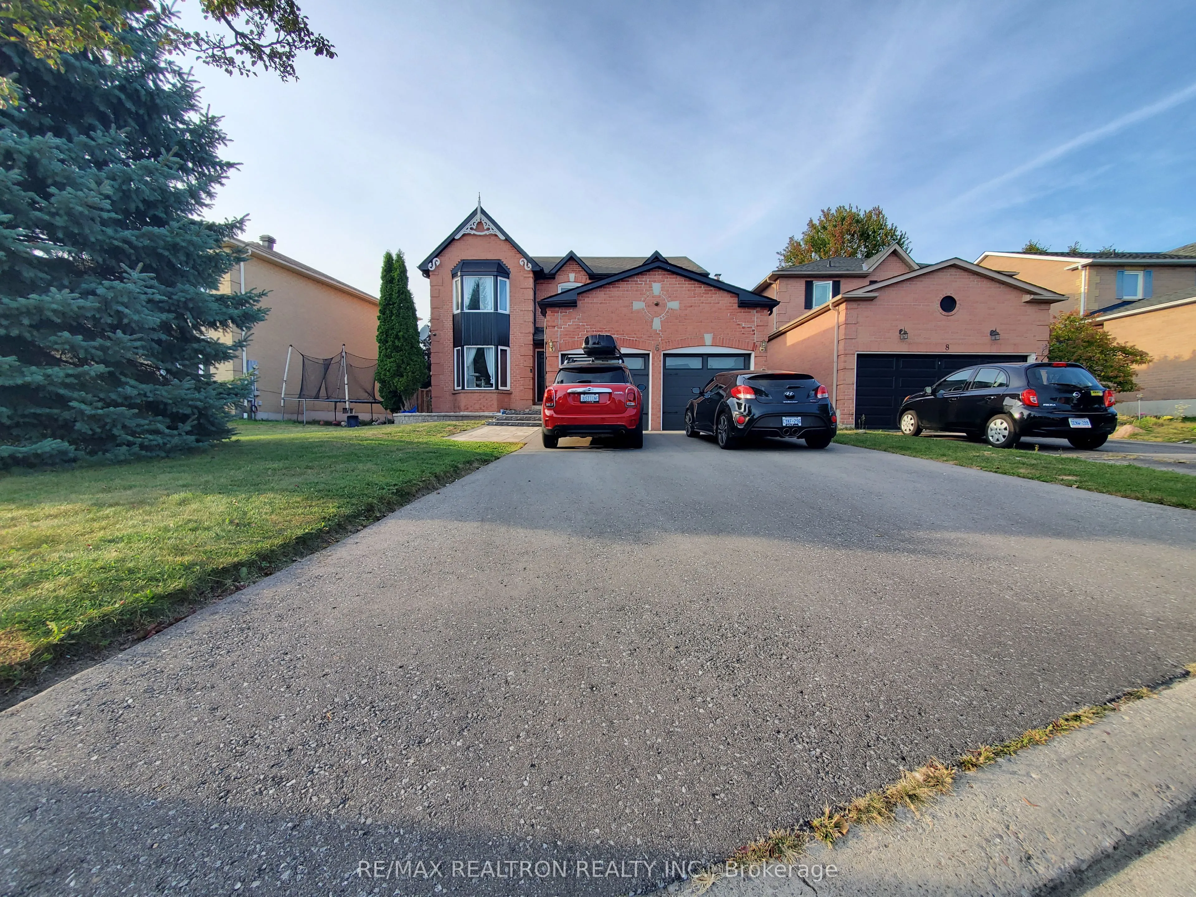 6 Pinestone Court, #Basement
