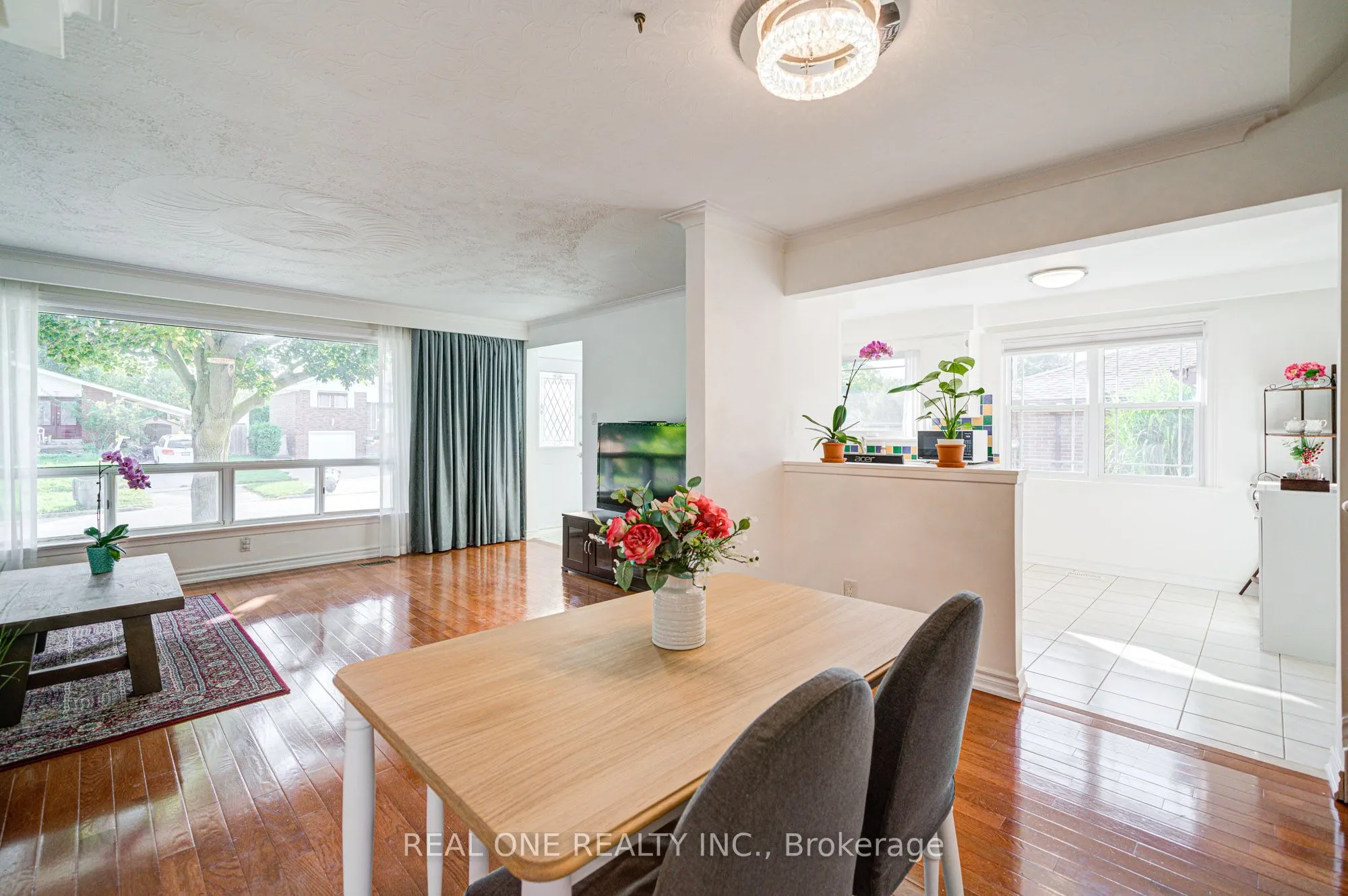 122 Marilake Drive