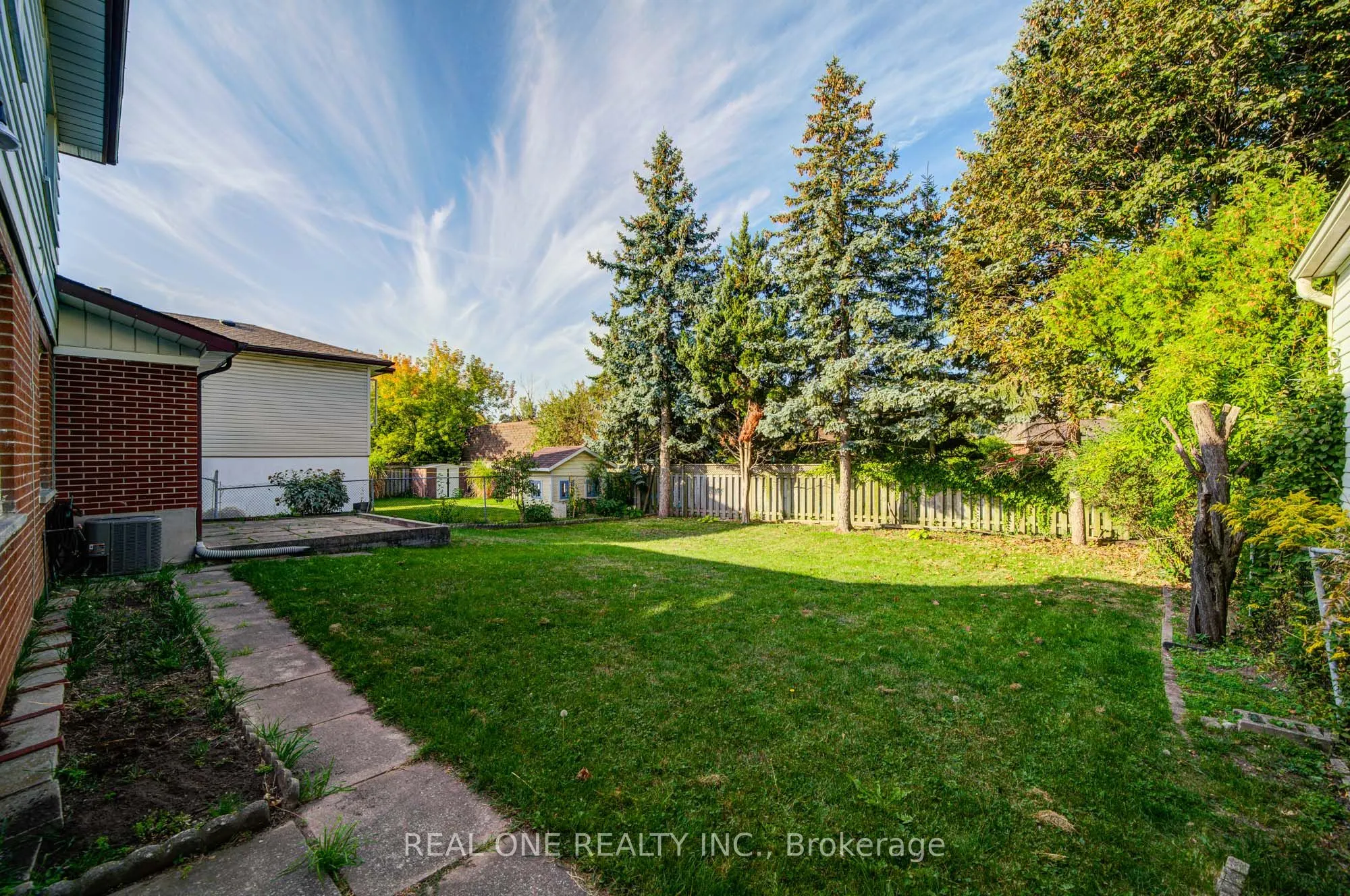 122 Marilake Drive