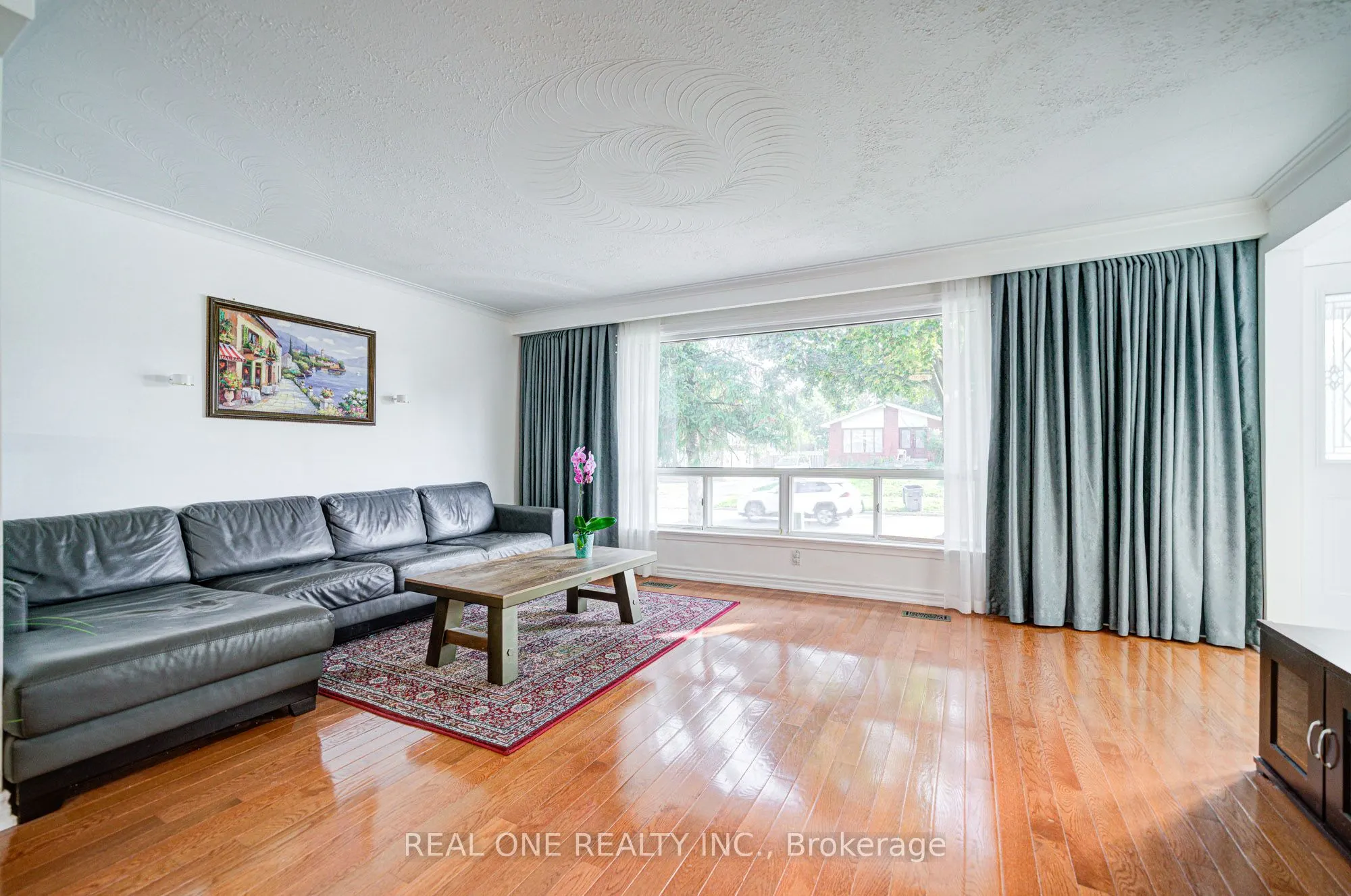 122 Marilake Drive